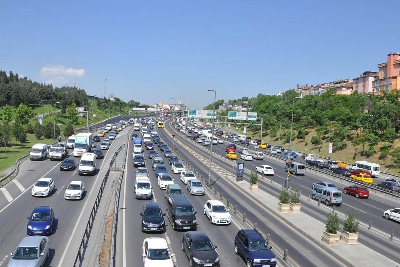 Ağustosta 235 bin taşıtın trafiğe kaydı yapıldı