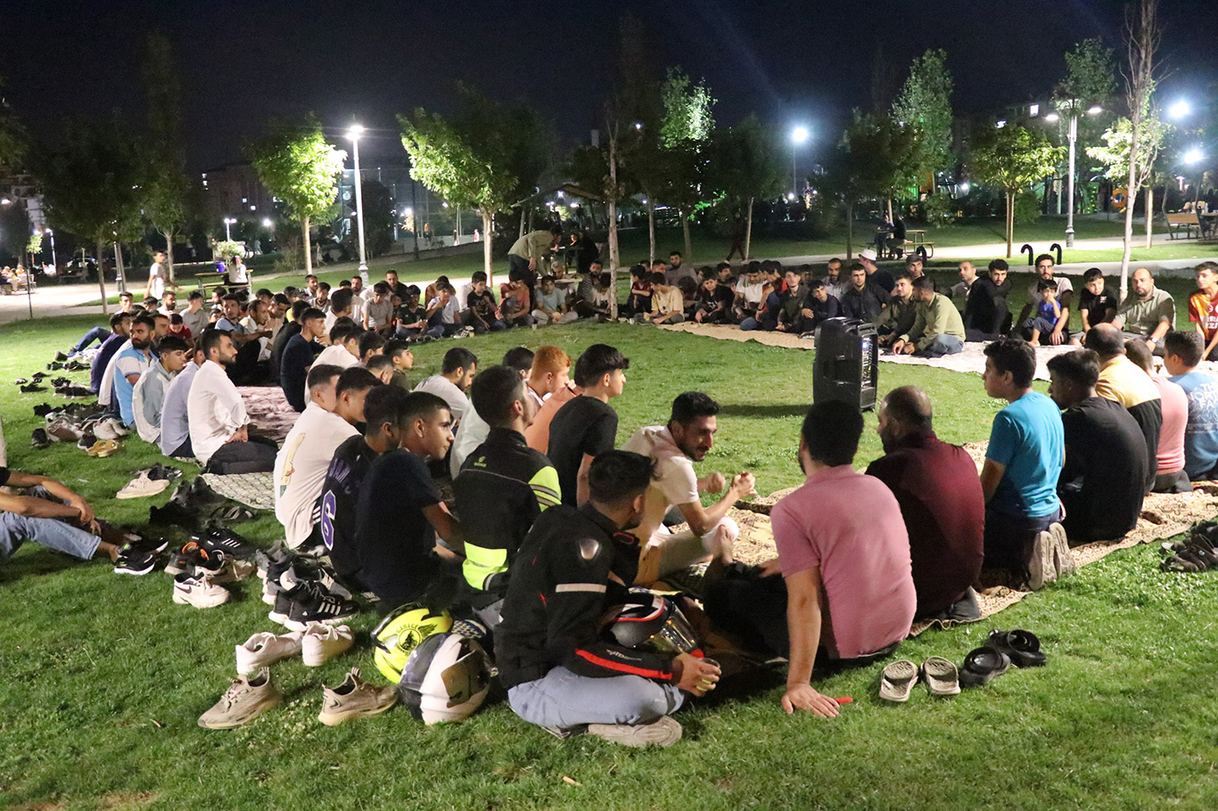 HÜDA PAR Gaziantep Gençlik Kolları parklarda buluşmaya devam ediyor