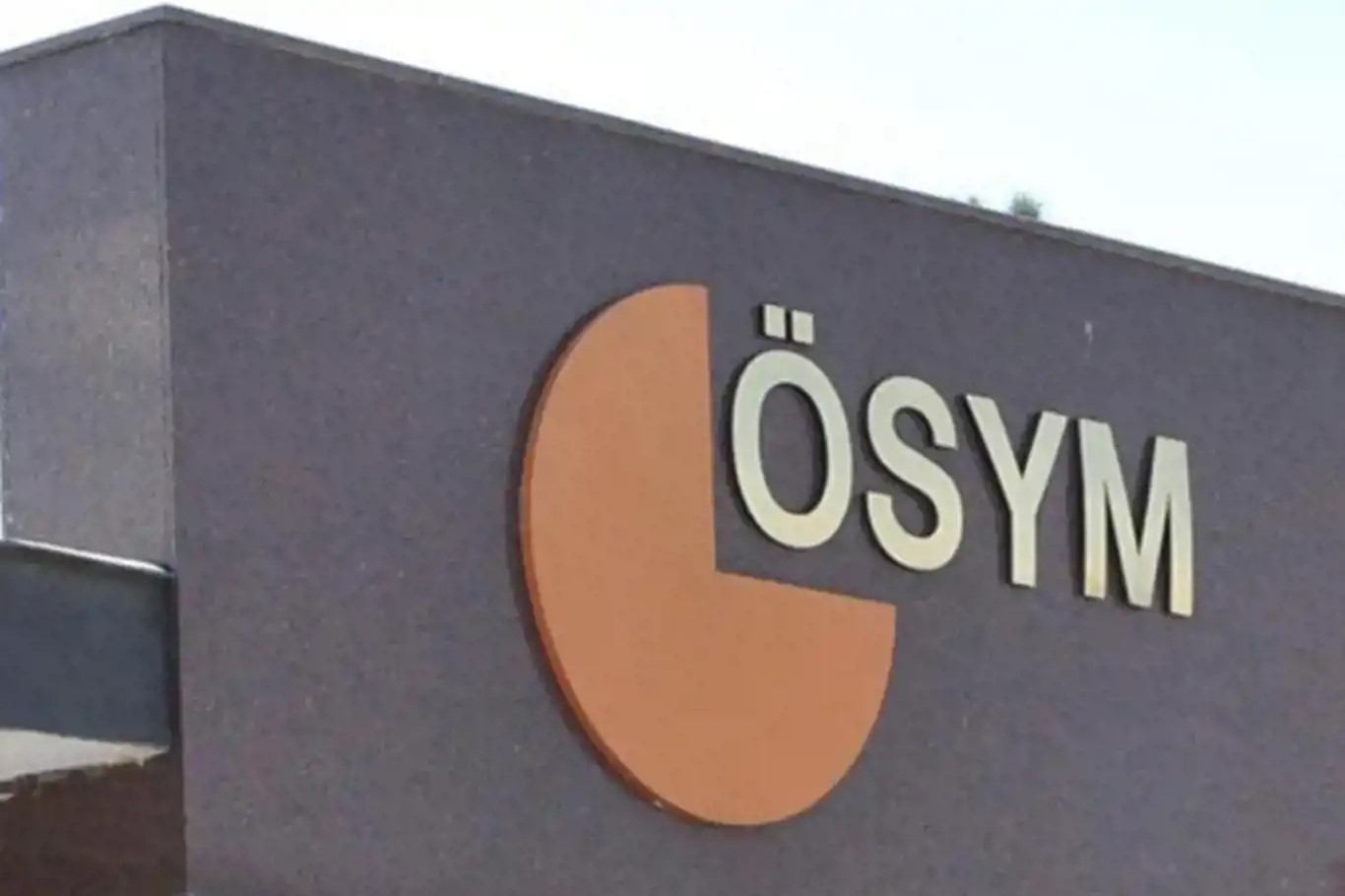 ÖSYM Başkanı Ersoy'dan 2 yeni elektronik sınav açıklaması