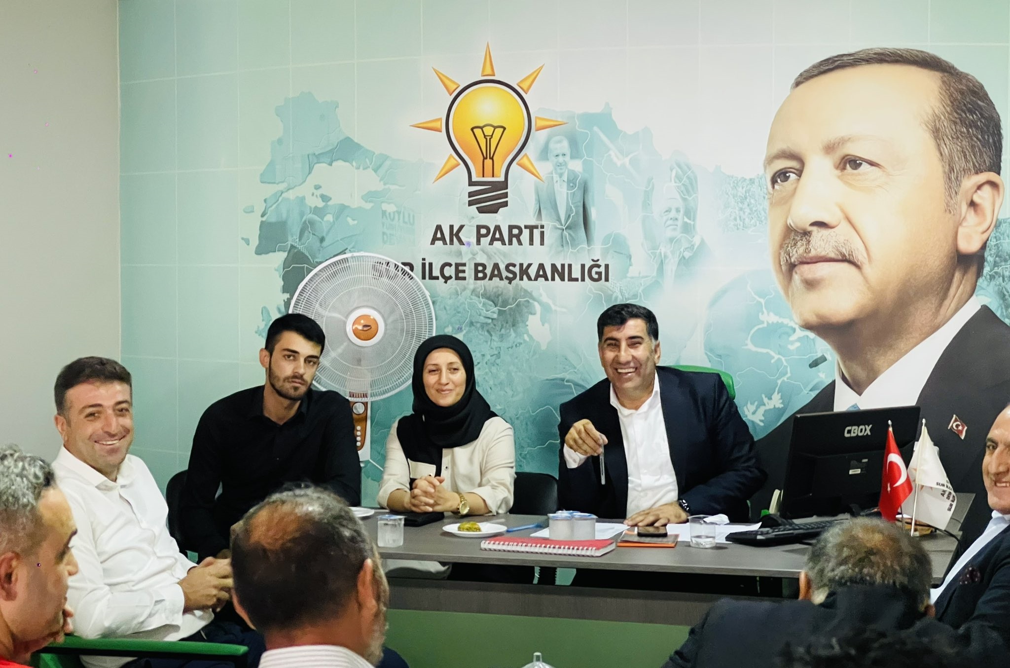 AK Parti Sur İlçe Başkanı Davut Yıldız, güven tazeledi