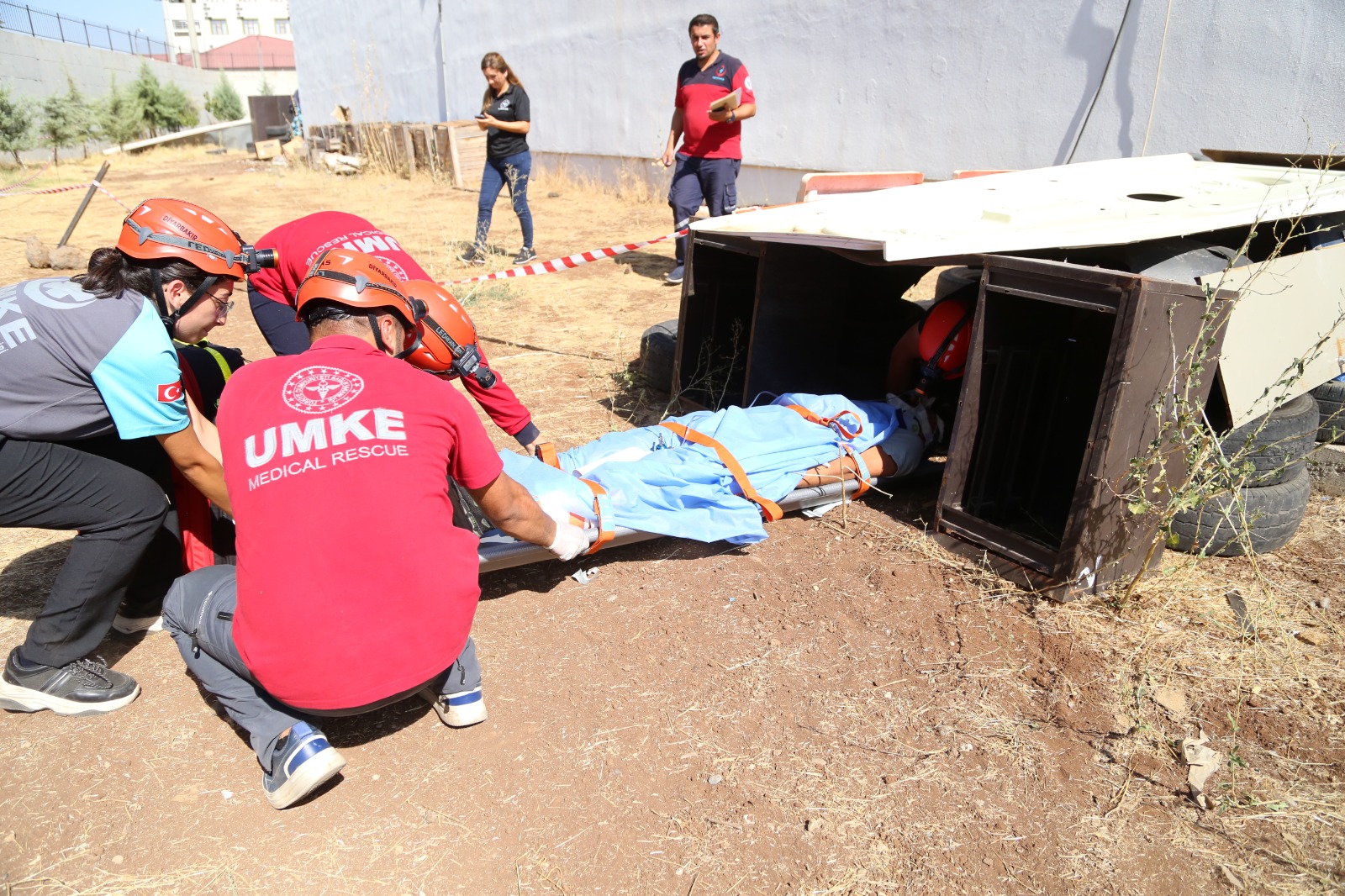 Diyarbakır UMKE Ailesine 33 sağlık personeli katıldı