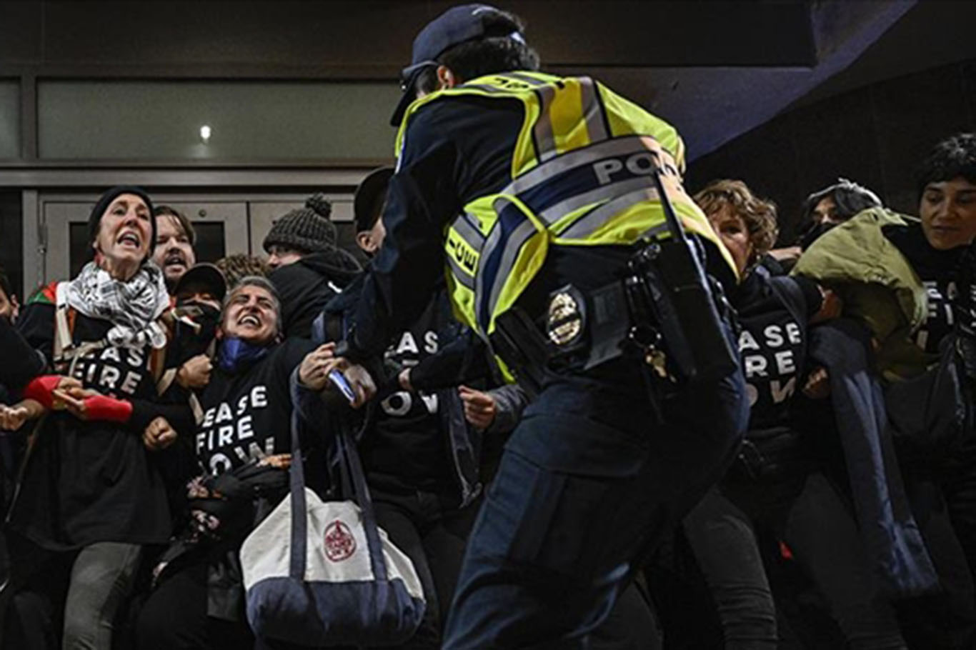 ABD, Gazze'ye destek protestosuna müdahale etti