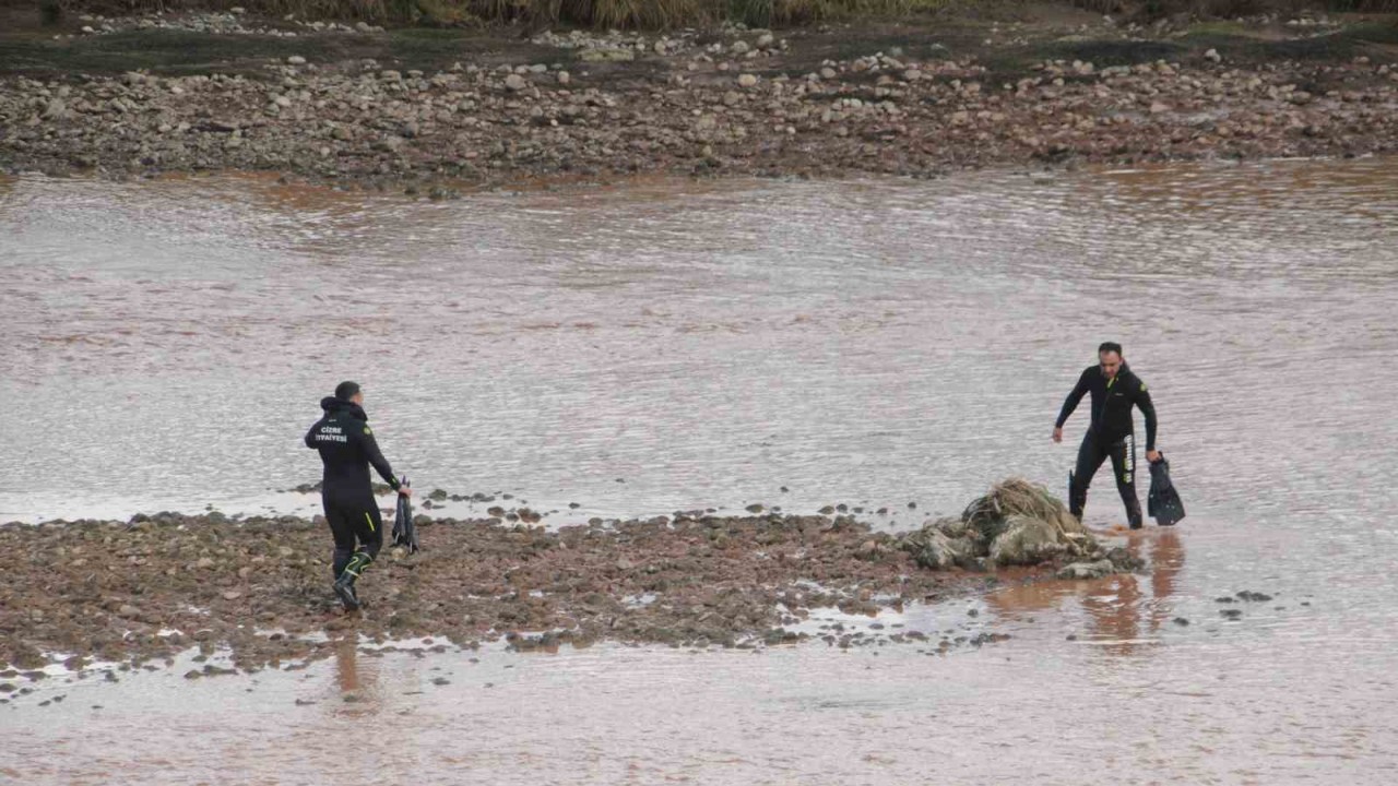 Dicle Nehri’nde 16 yaşındaki genç 6 gündür aranıyor