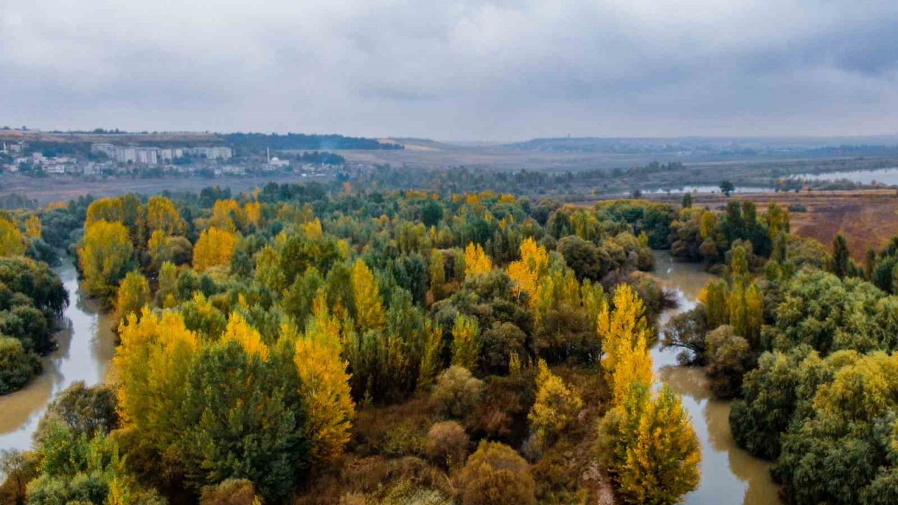 UNESCO’nun gözbebeği sonbaharda eşsiz manzarayı sergiliyor