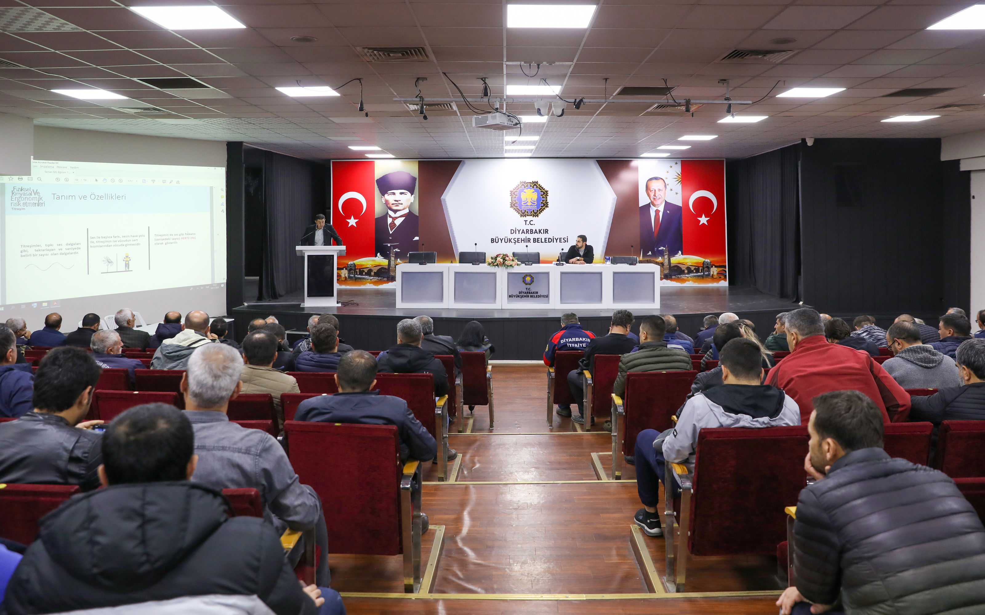 Diyarbakır'da belediye personellerine eğitim