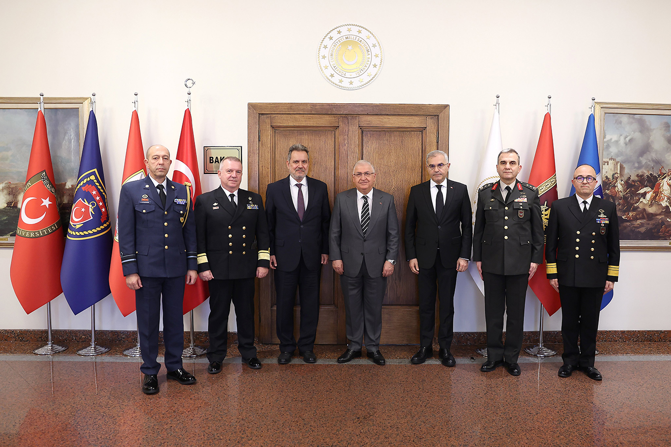 Milli Savunma Bakanı Güler, Yunanistan Savunma Bakanı Danışmanı Büyükelçi Lalacos ile görüştü