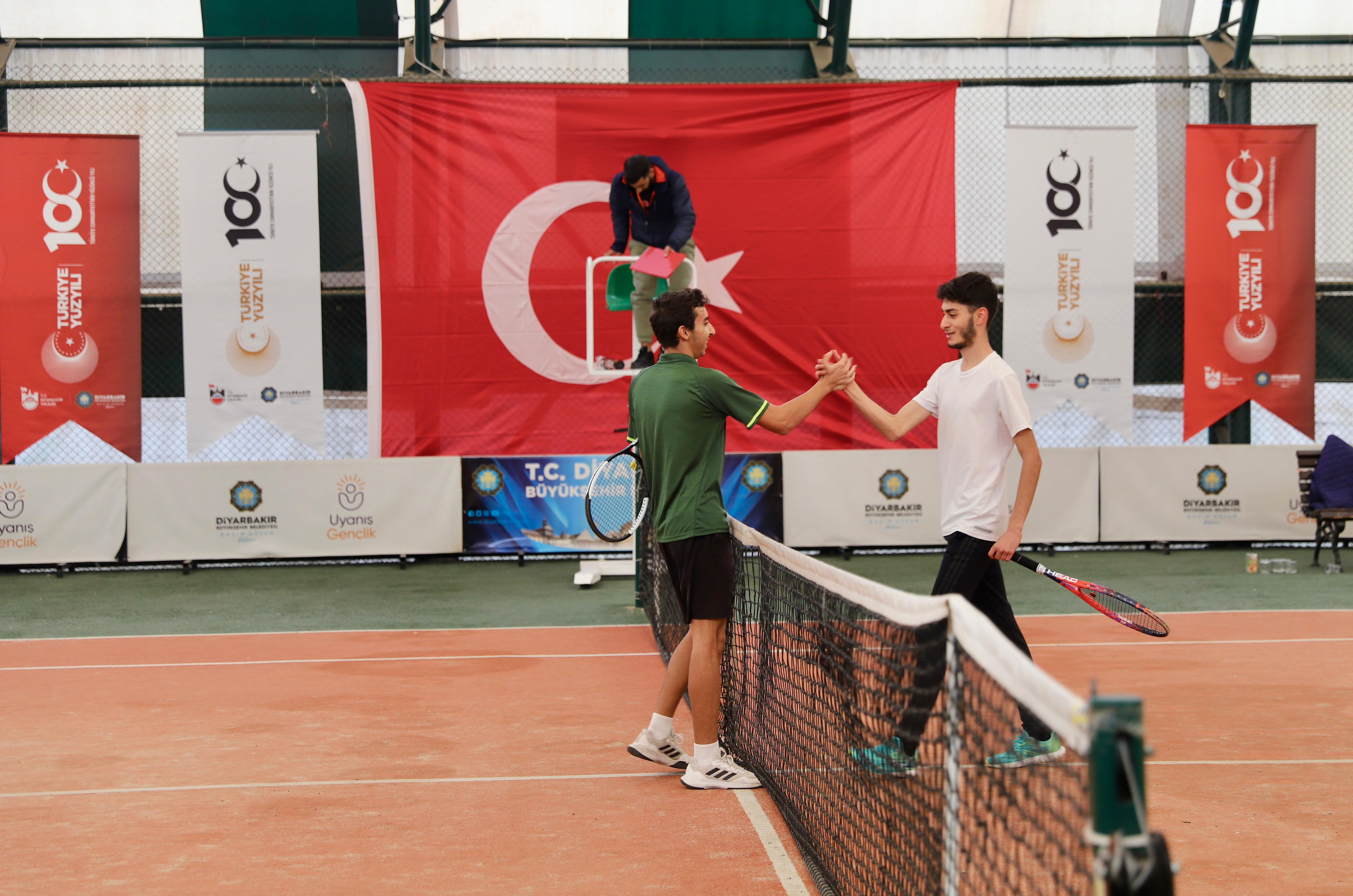 Diyarbakır'da Tenis Turnuvası sona erdi