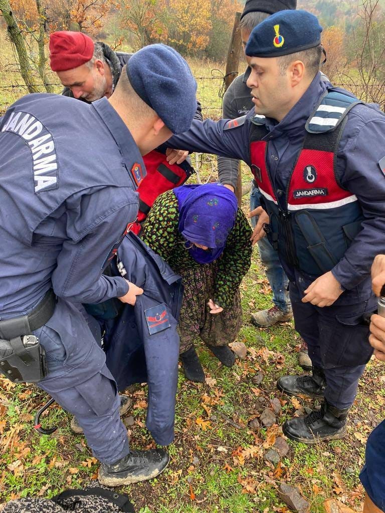 76 yaşındaki kadın jandarma tarafından bulundu