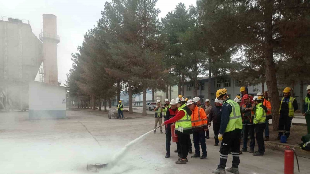 Çimento fabrikasında acil durum tatbikatı