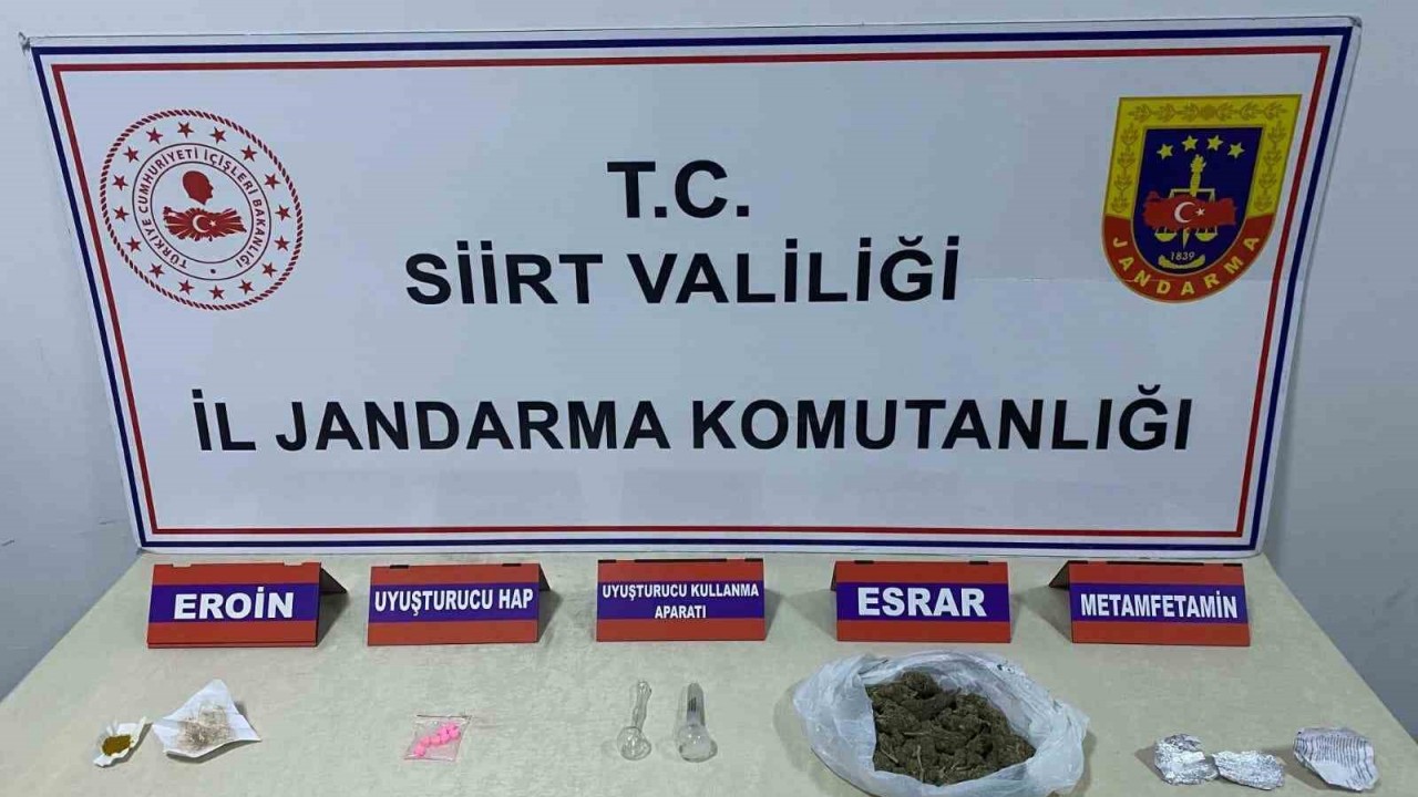 Jandarma kontrol sırasında uyuşturucu buldu