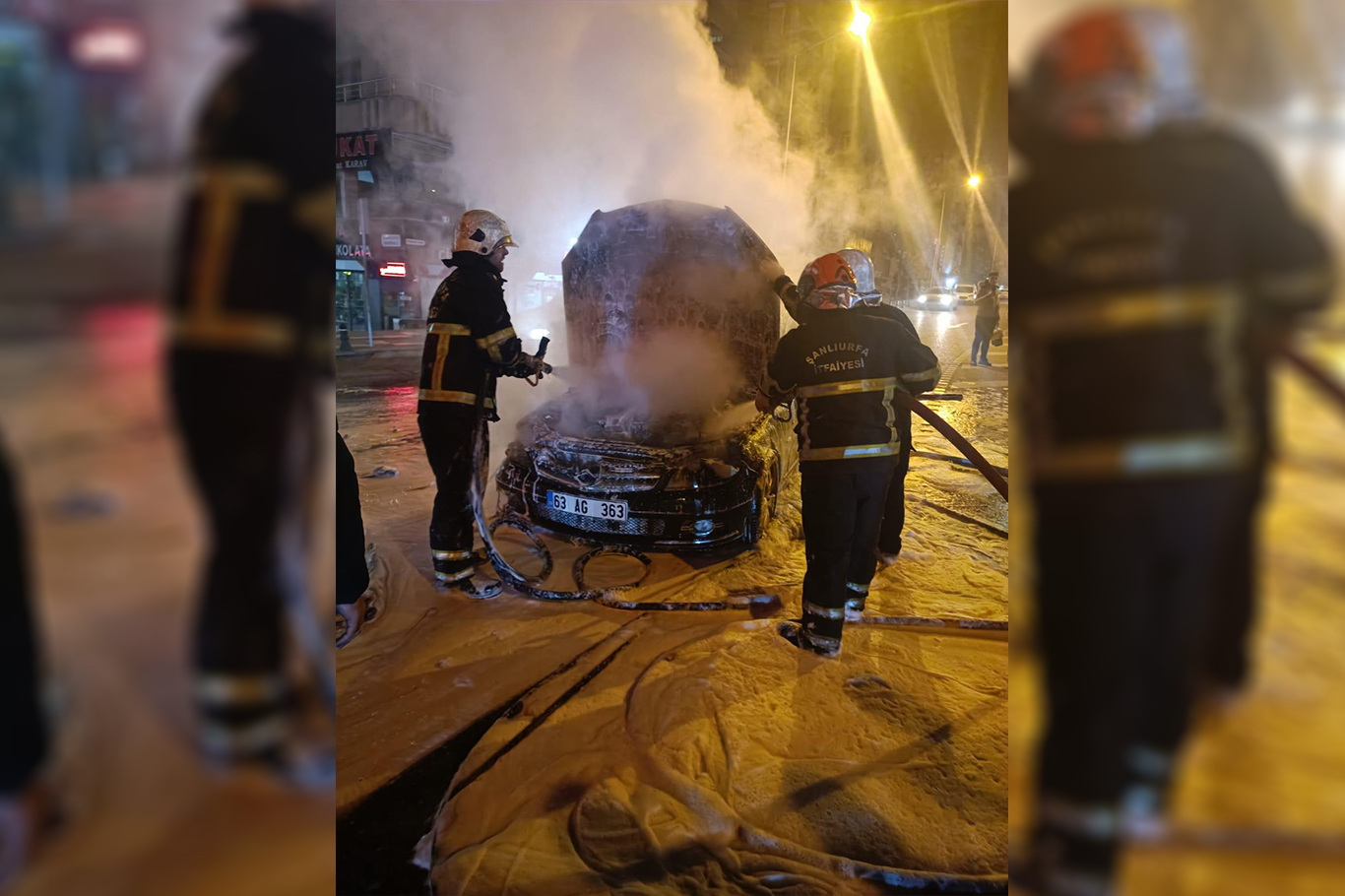 Şanlıurfa'da seyir halindeki araç alev aldı