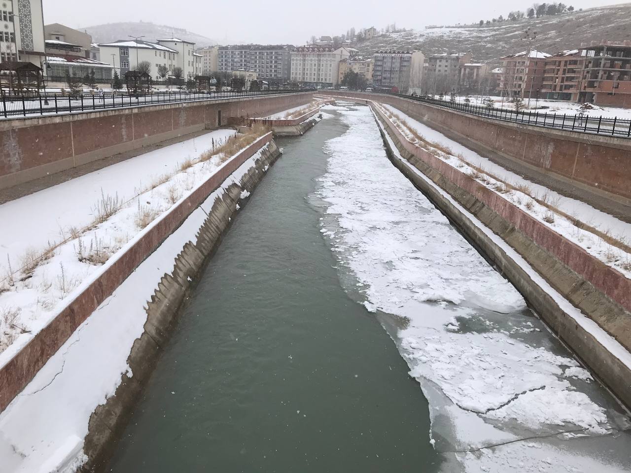 kar kalınlığı 30 santimetreyi buldu