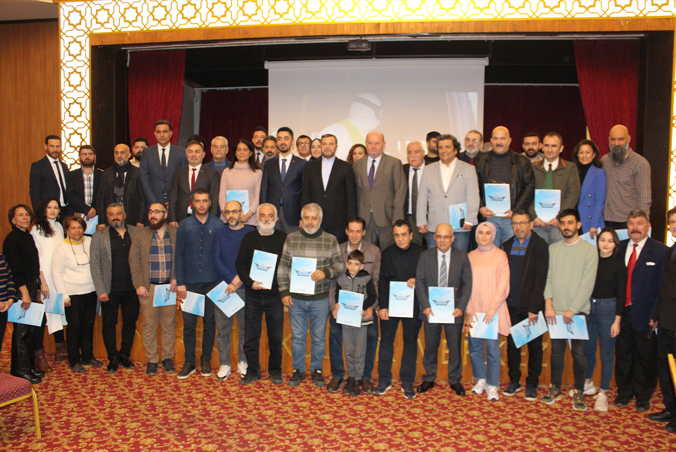 Adana'da İHA-1 Ticari Pilot Eğitimini tamamlayan basın mensuplarına sertifika töreni