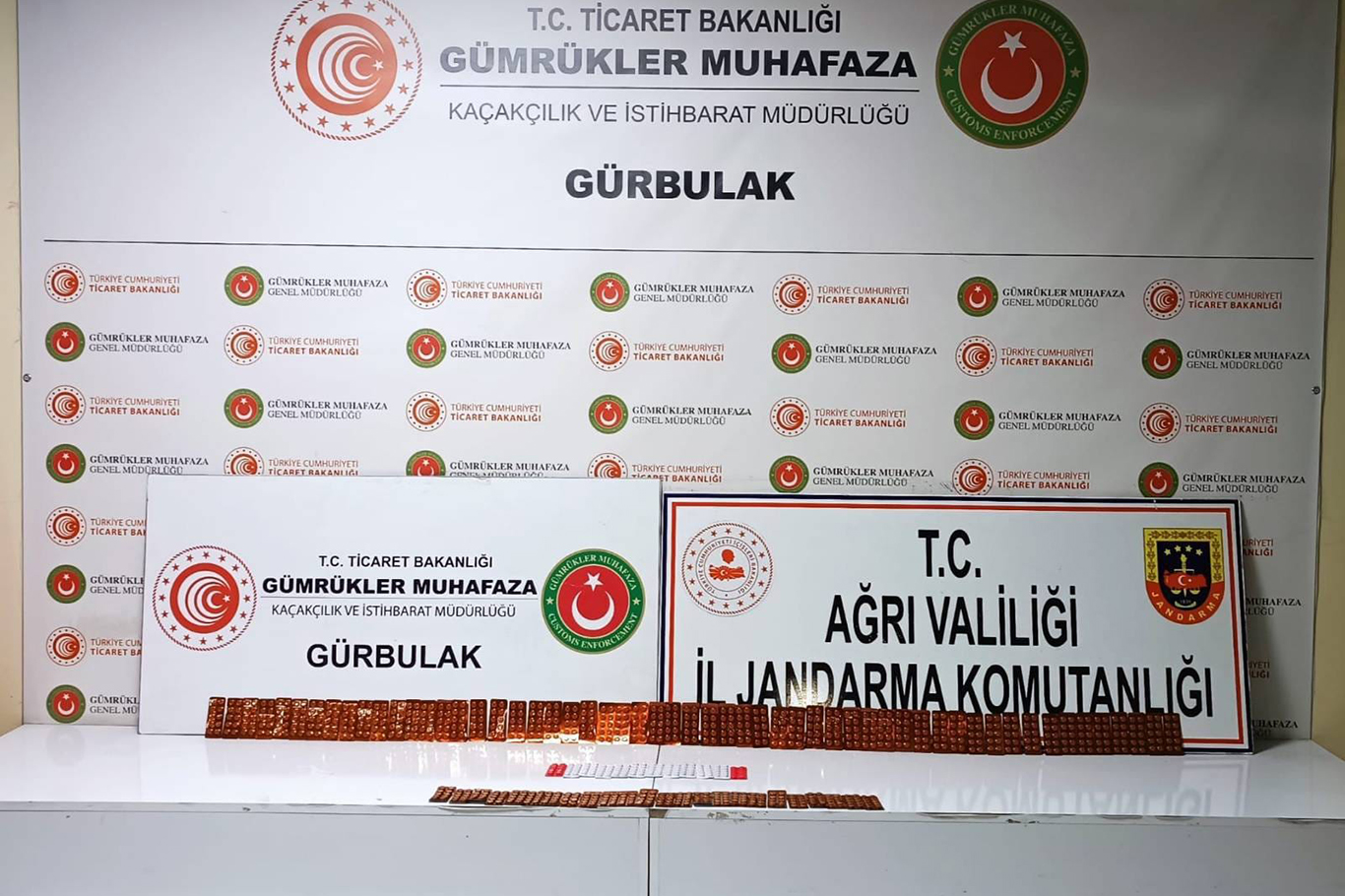 Ağrı'da kaçakçılık yapan 5 kişi gözaltına alındı