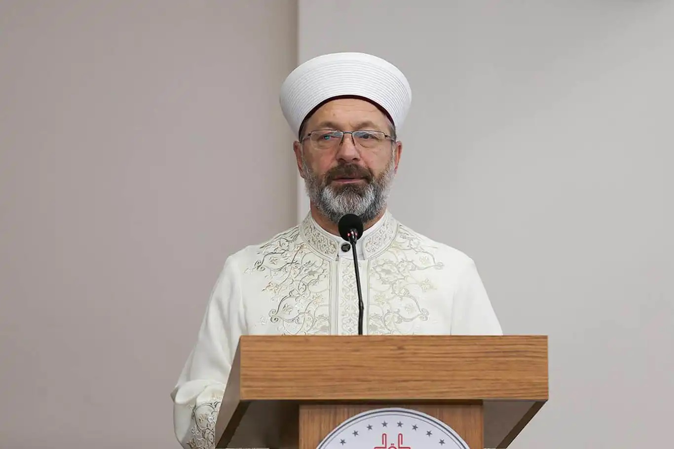 Diyanet İşleri Başkanı Erbaş: Hac ve umre kurtuluş vesilesidir