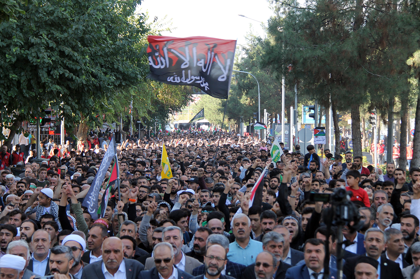 Diyarbakır'da yarın "Aksa Tufanı Zaferine Destek" yürüyüşü yapılacak