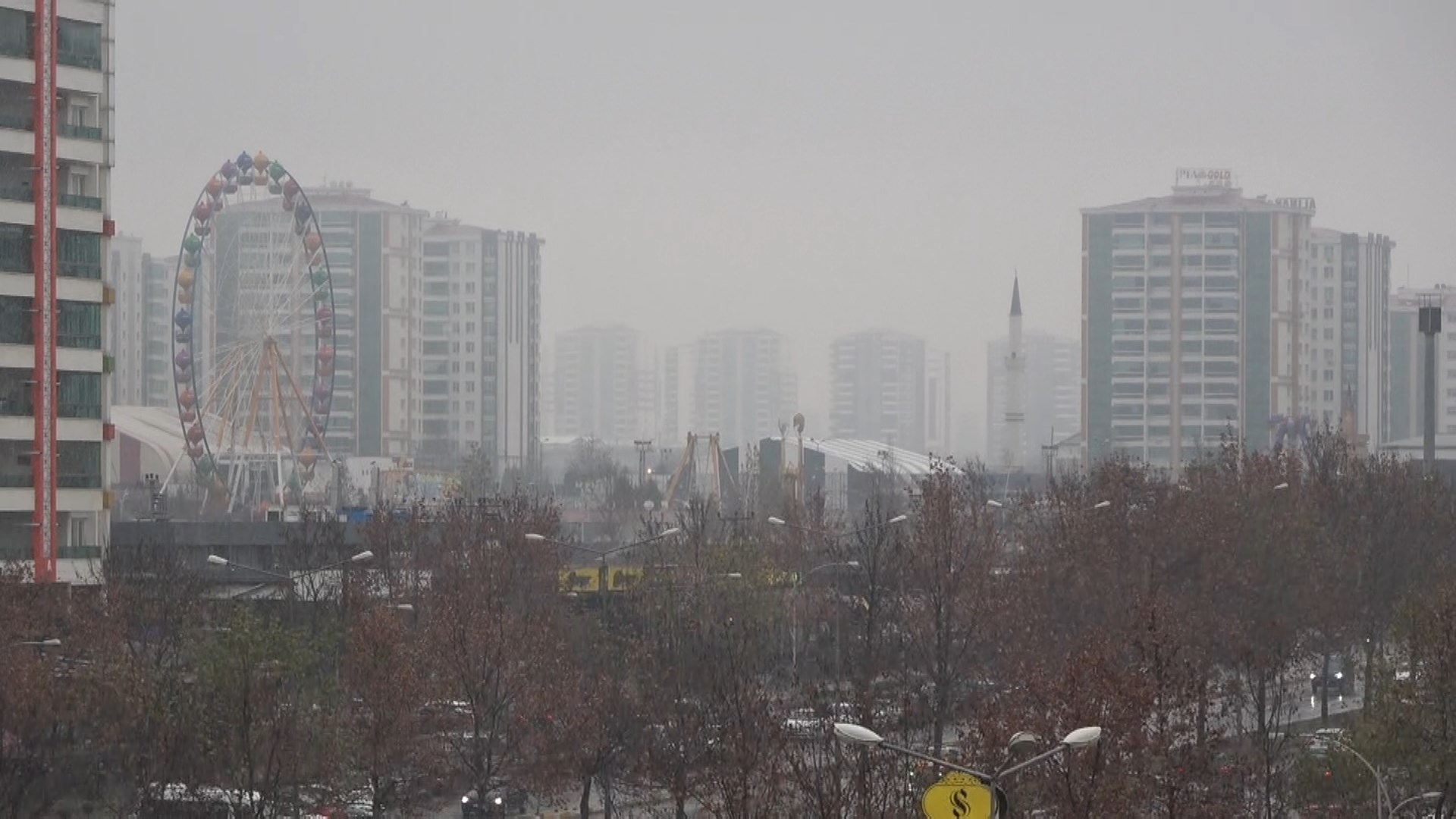 Diyarbakır'da yılın ve mevsimin ilk kar yağışı başladı