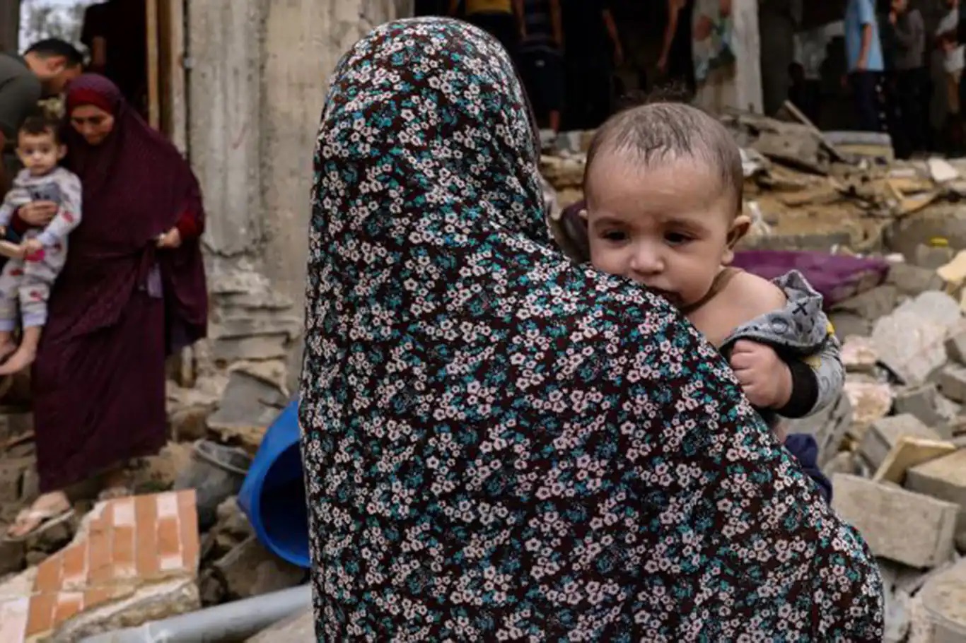 Gazze'de 7 Ekim'den bu yana 20 bin çocuk dünyaya gözlerini açtı