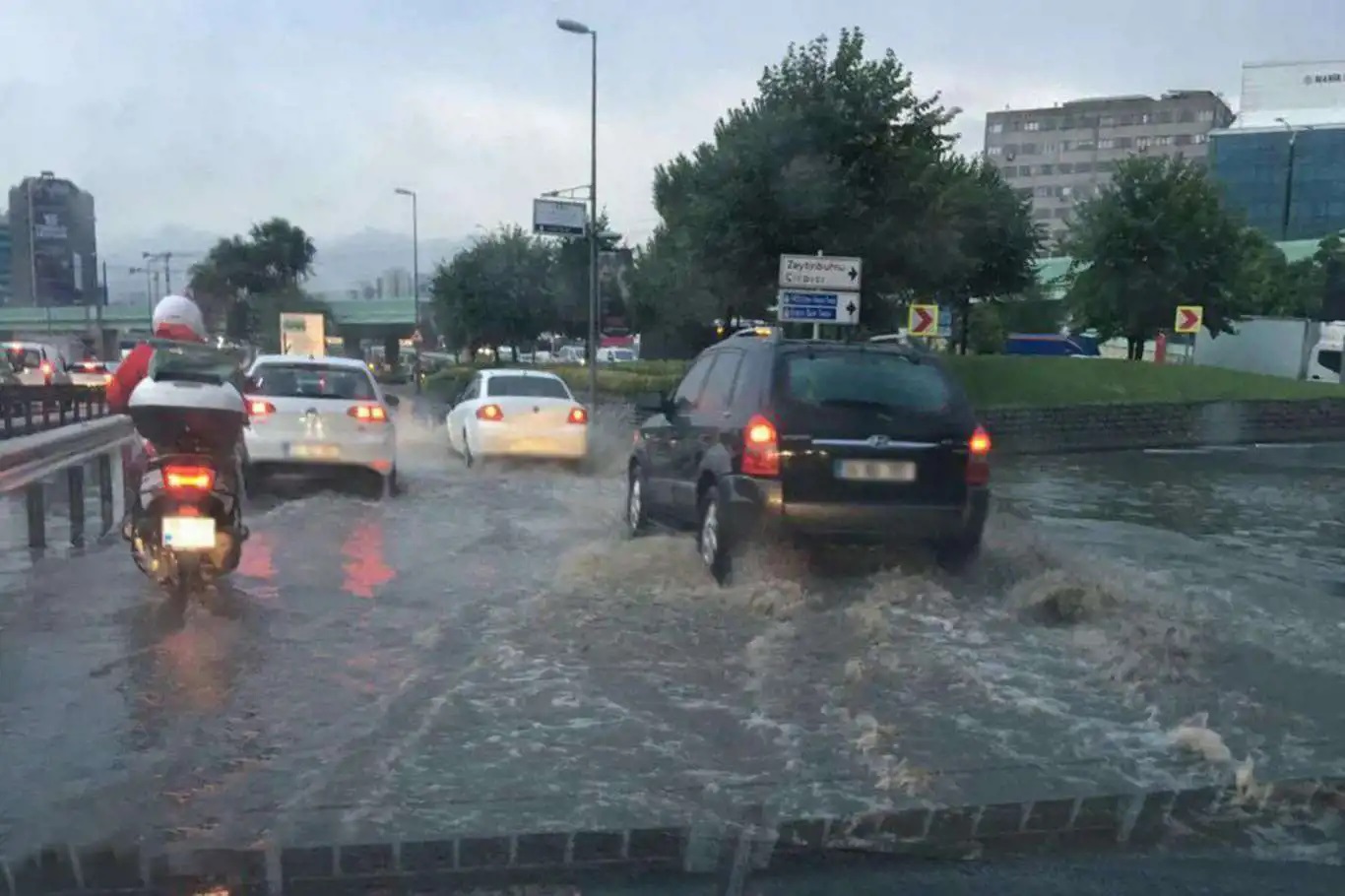 İstanbul, Ankara ve İzmir için sağanak uyarısı