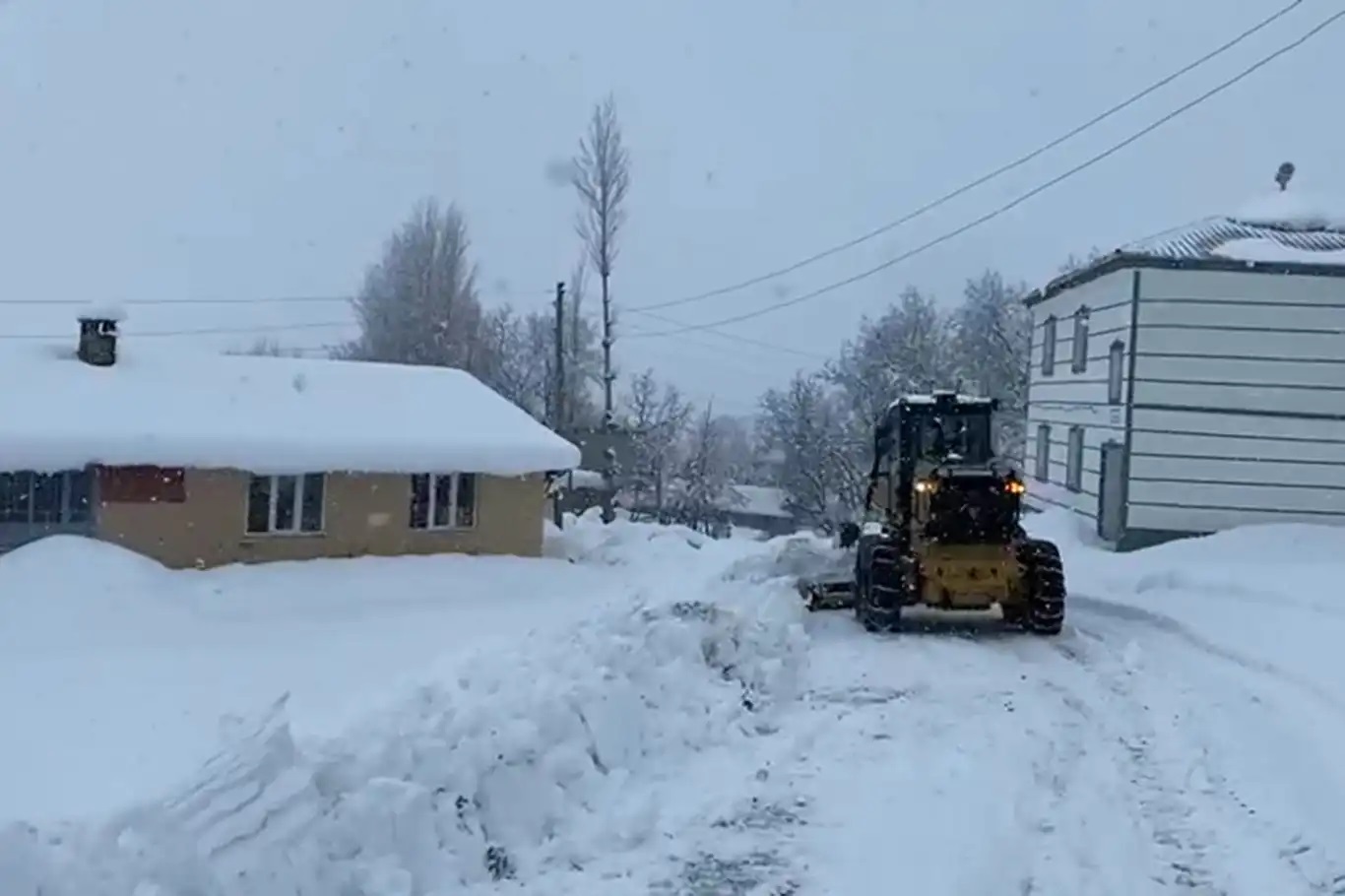 Meteorolojiden kuvvetli ve yoğun kar yağışı uyarısı