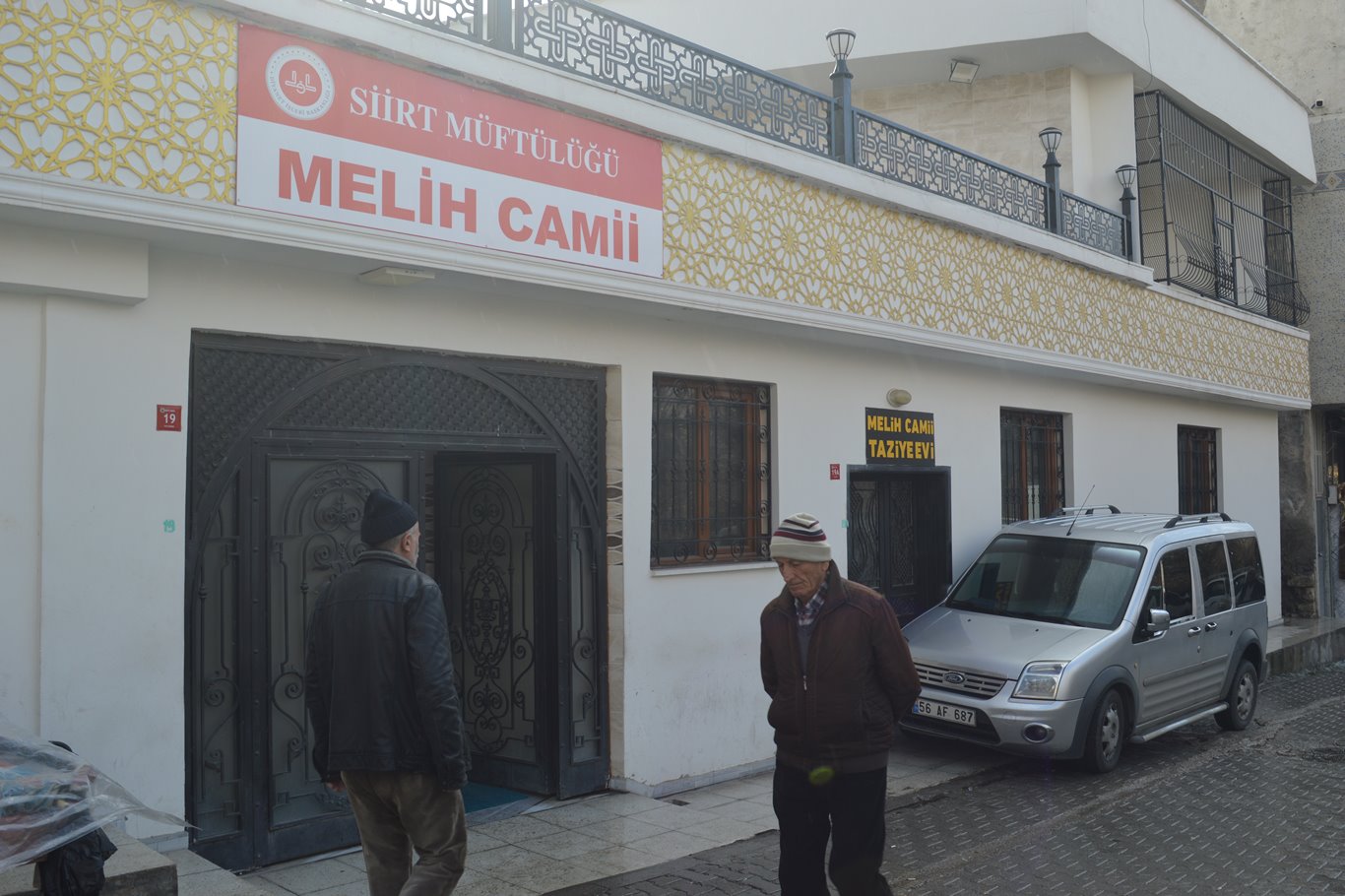 Siirt'te Melih Camii Taziye Evi Ücretlidir 1500 TL yazısı tepki çekiyor