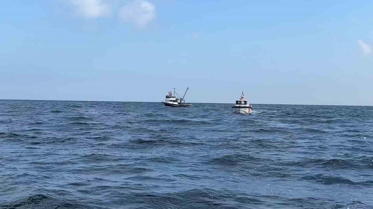 13 balıkçı teknesi çalışmalarına destek verdi