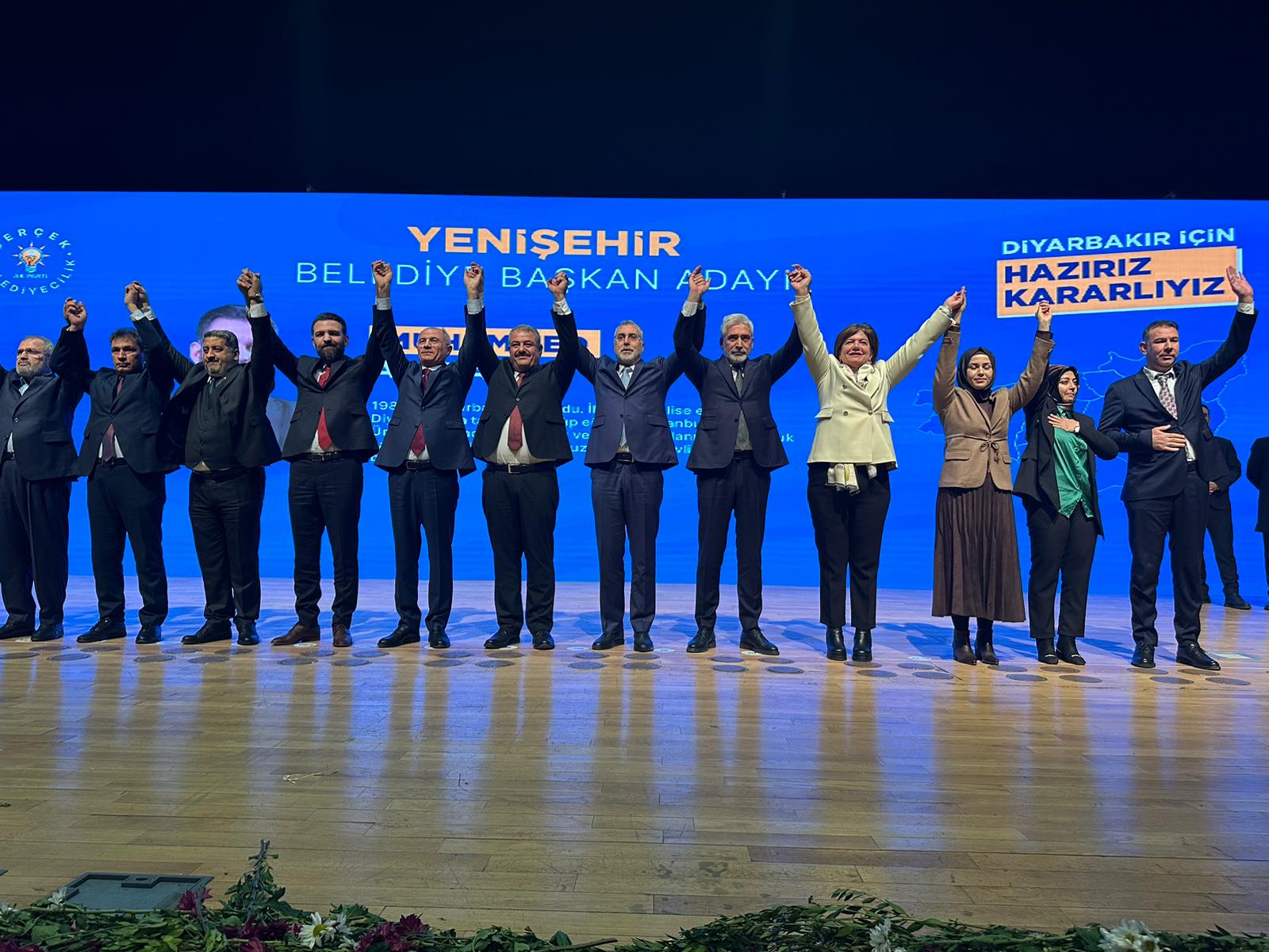 AK Parti Diyarbakır İlçe Belediye Başkan Adaylarını tanıttı