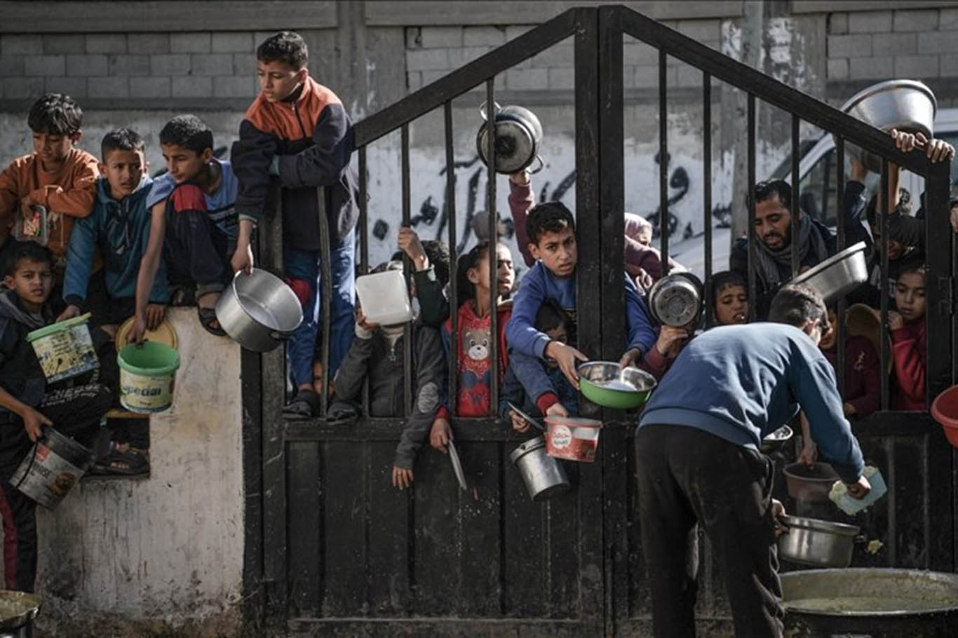 Gazze'de nüfusun dörtte biri kıtlığın eşiğinde