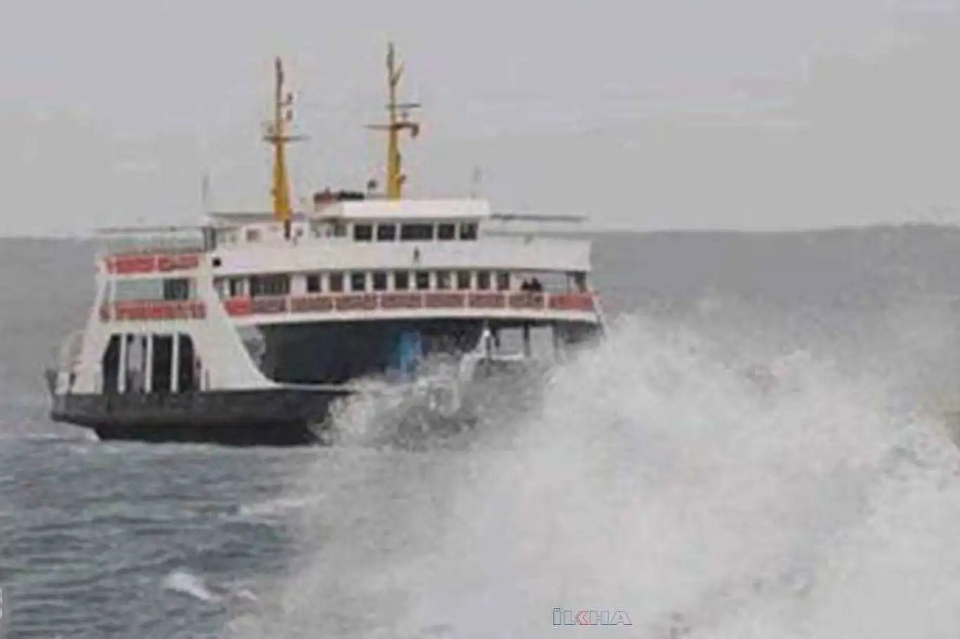 İstanbul'da vapur seferlerine hava engeli