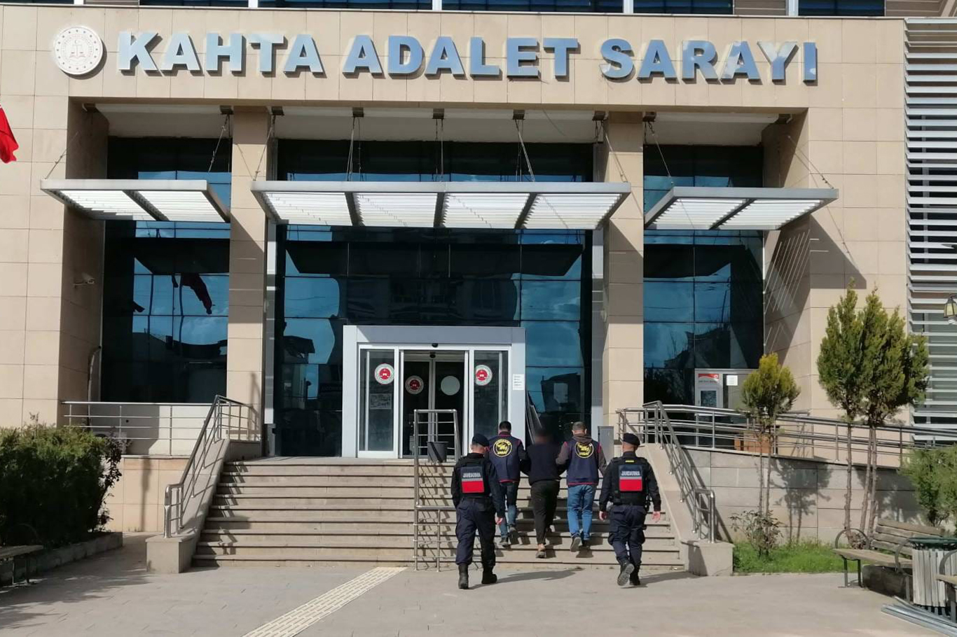 20 yıl kesinleşmiş hapis cezası bulunan şahıs tutuklandı