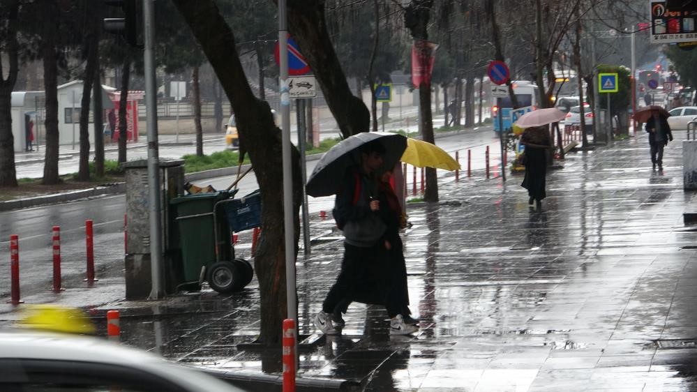 Diyarbakır ve 6 il için sağanak uyarısı