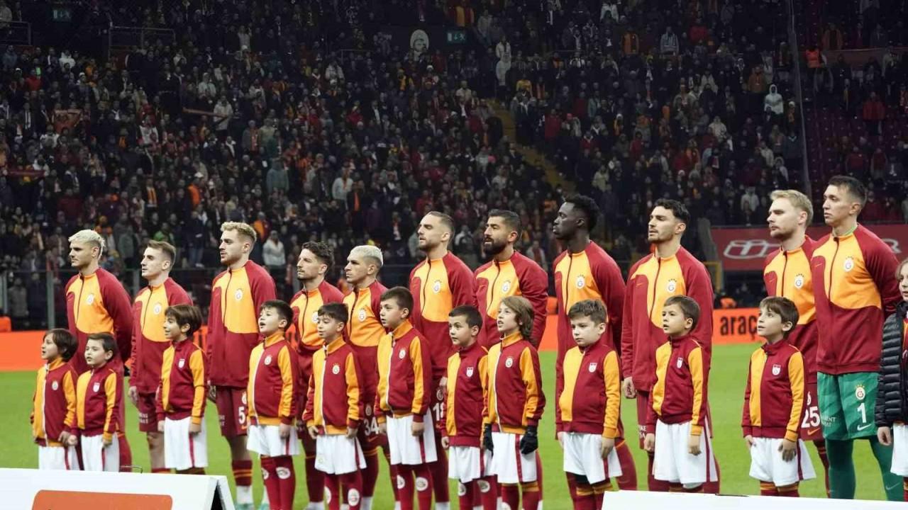 Galatasaray’da derbide hedef 3 puan