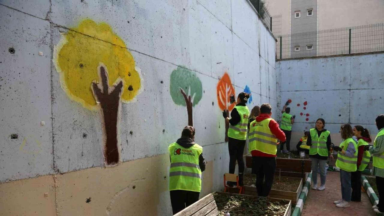 Gönüllü gençlerden yürek ısıtan çalışma