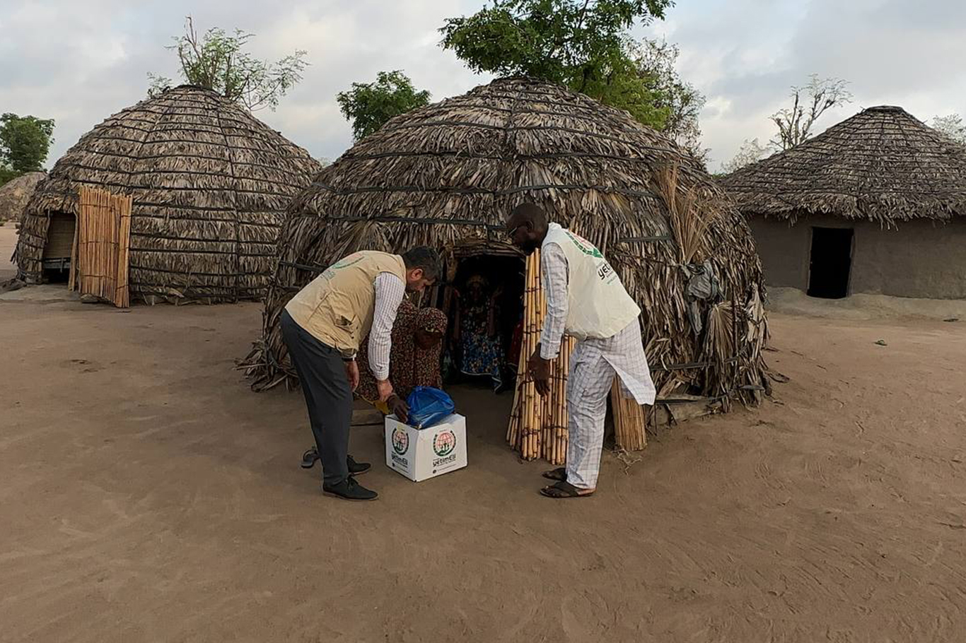 Fransa Yetim Eli'nden Burundi'de gıda yardımı