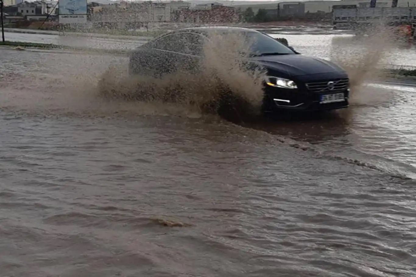 Muğla için kuvvetli sağanak uyarısı