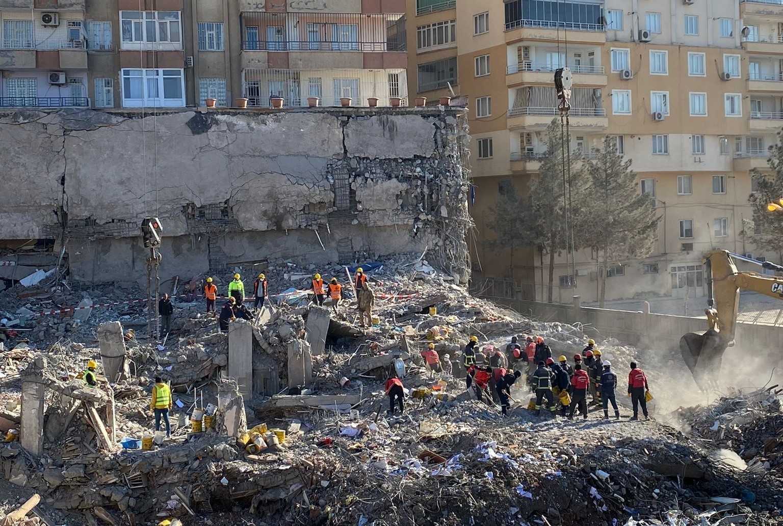 Diyarbakır'daki Deprem Faciasında Yargılama Başladı