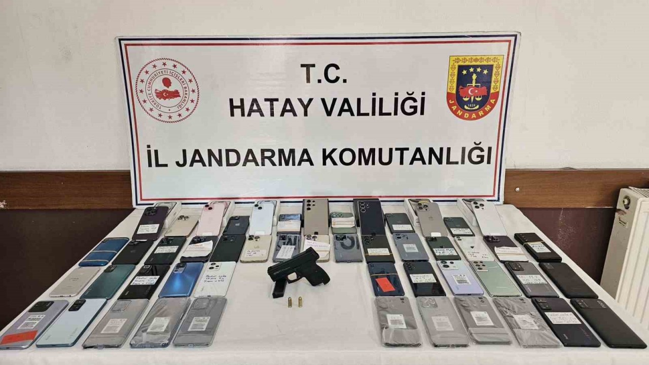 Jandarma ekiplerinden 13 şahsa gözaltı