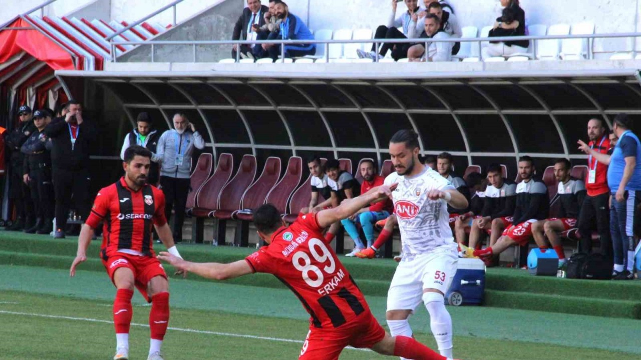 TFF 2. Lig: Karaman FK: 0 - GMG Kastamonuspor: 3