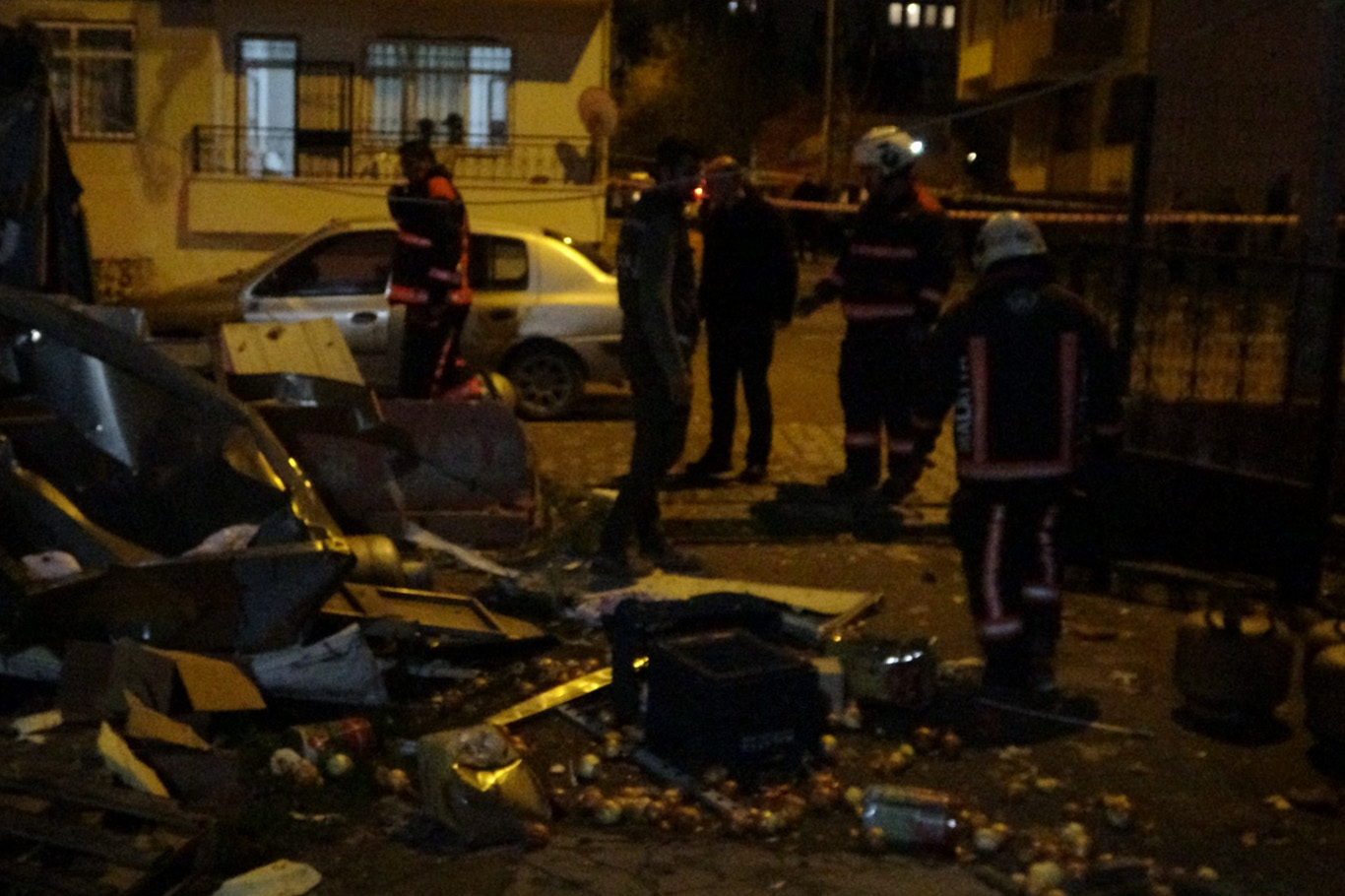 İftarın hazırlandığı konteynerdeki tüp bomba gibi patladı