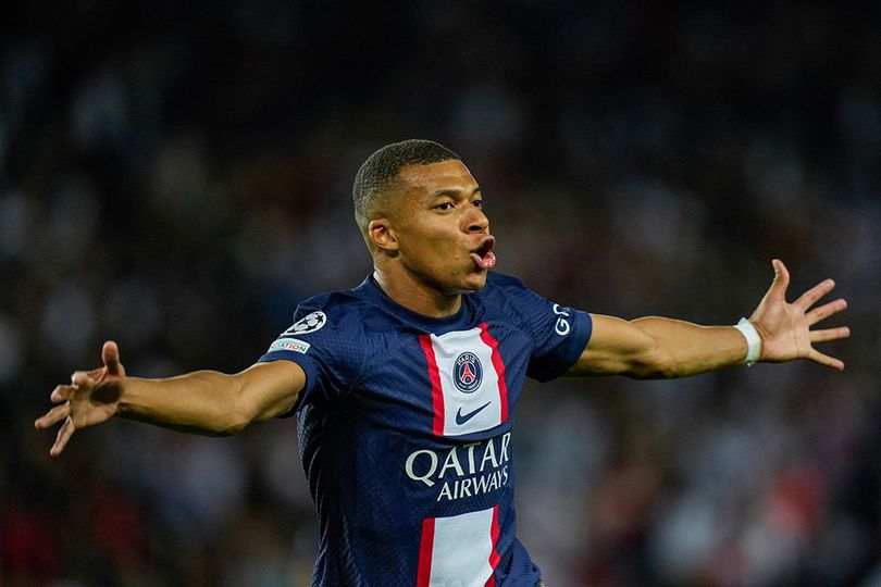 Mbappe, Shevchenko ve Ibrahimovic’i yakaladı