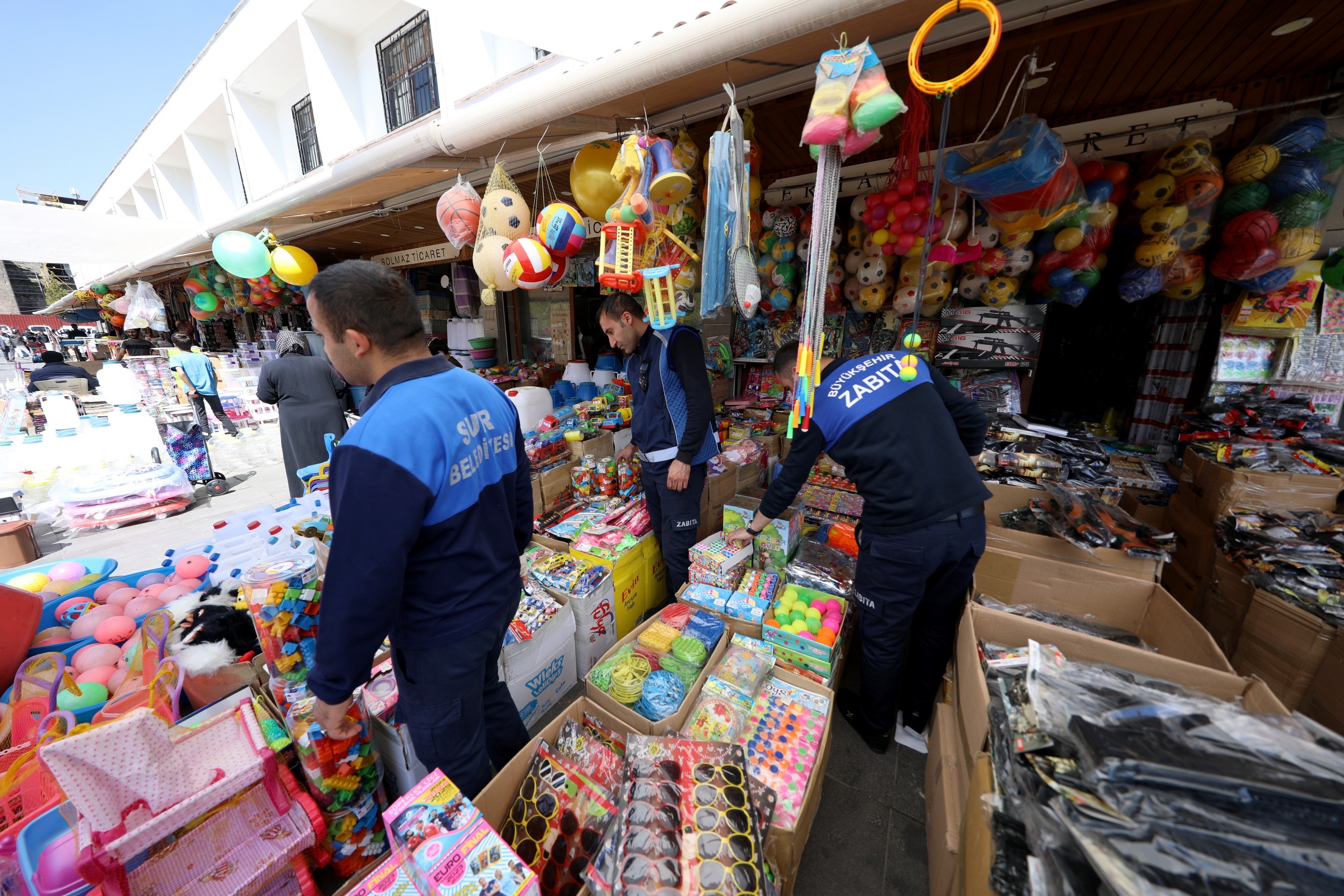 Diyarbakır Zabıta Ekipleri, Ramazan Bayramı Öncesi Denetimlerini Sıkılaştırdı