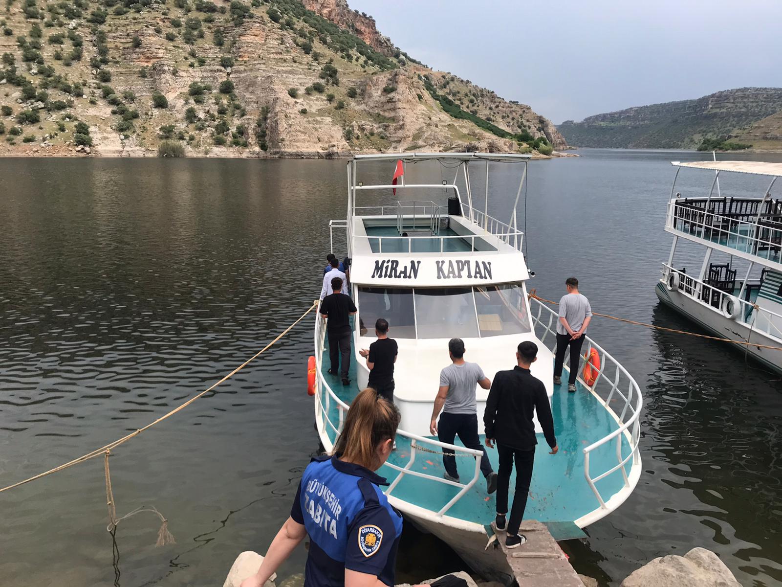 Diyarbakır'da Fosil Yakıt Kullanan Tekneler Mühürlendi