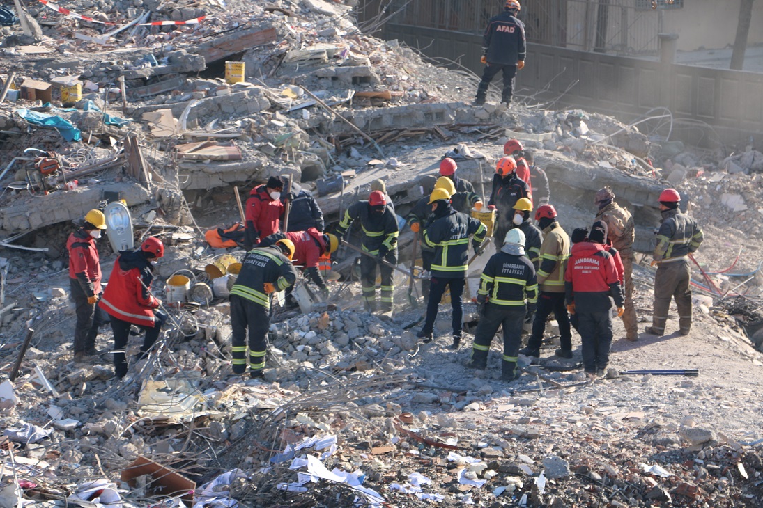 Diyarbakır'daki Hisami Apartmanı Davası Devam Ediyor