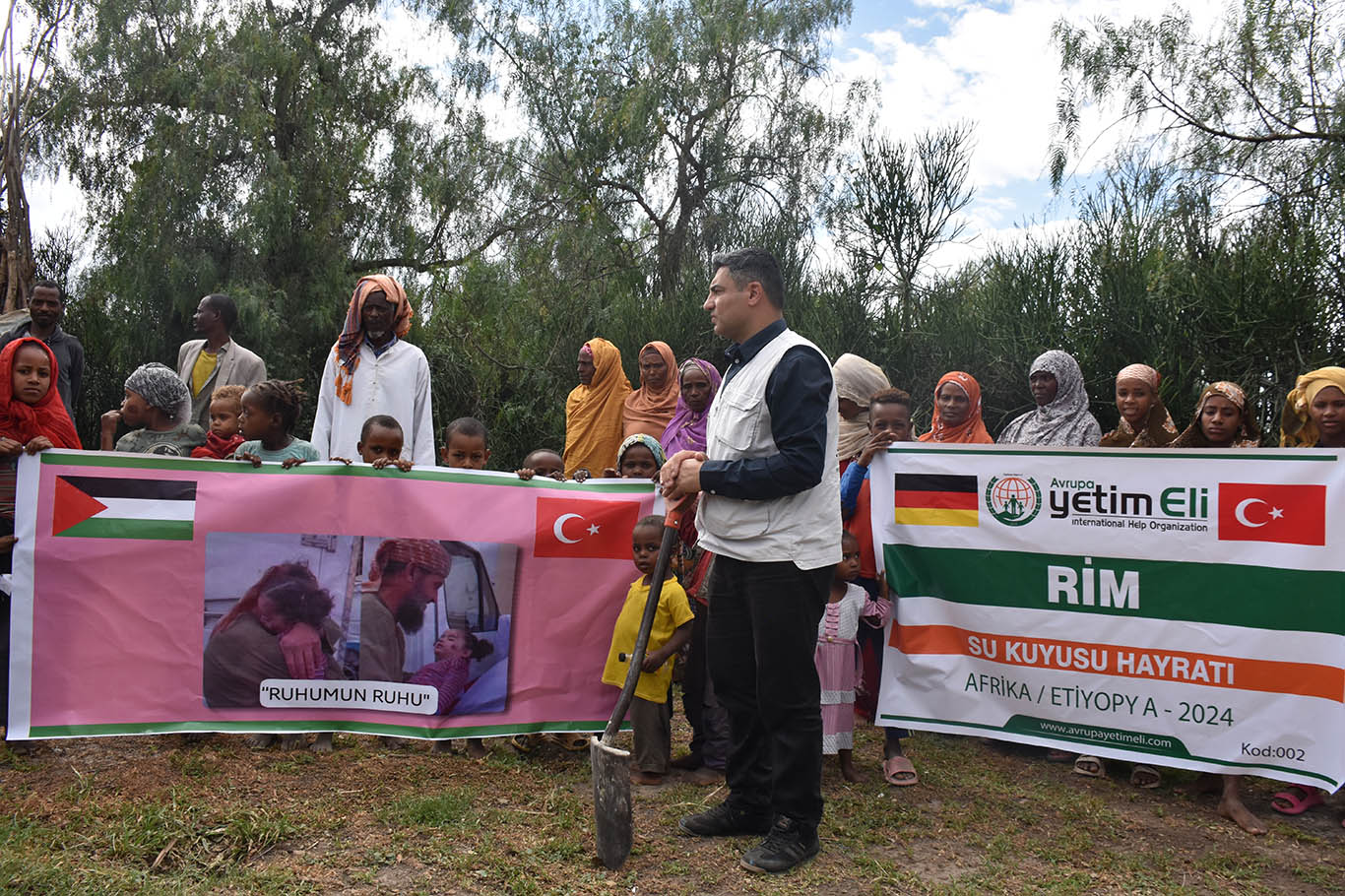 Avrupa Yetim Eli Gazzeli Rim adına Etiyopya'da su kuyusunun temelini attı