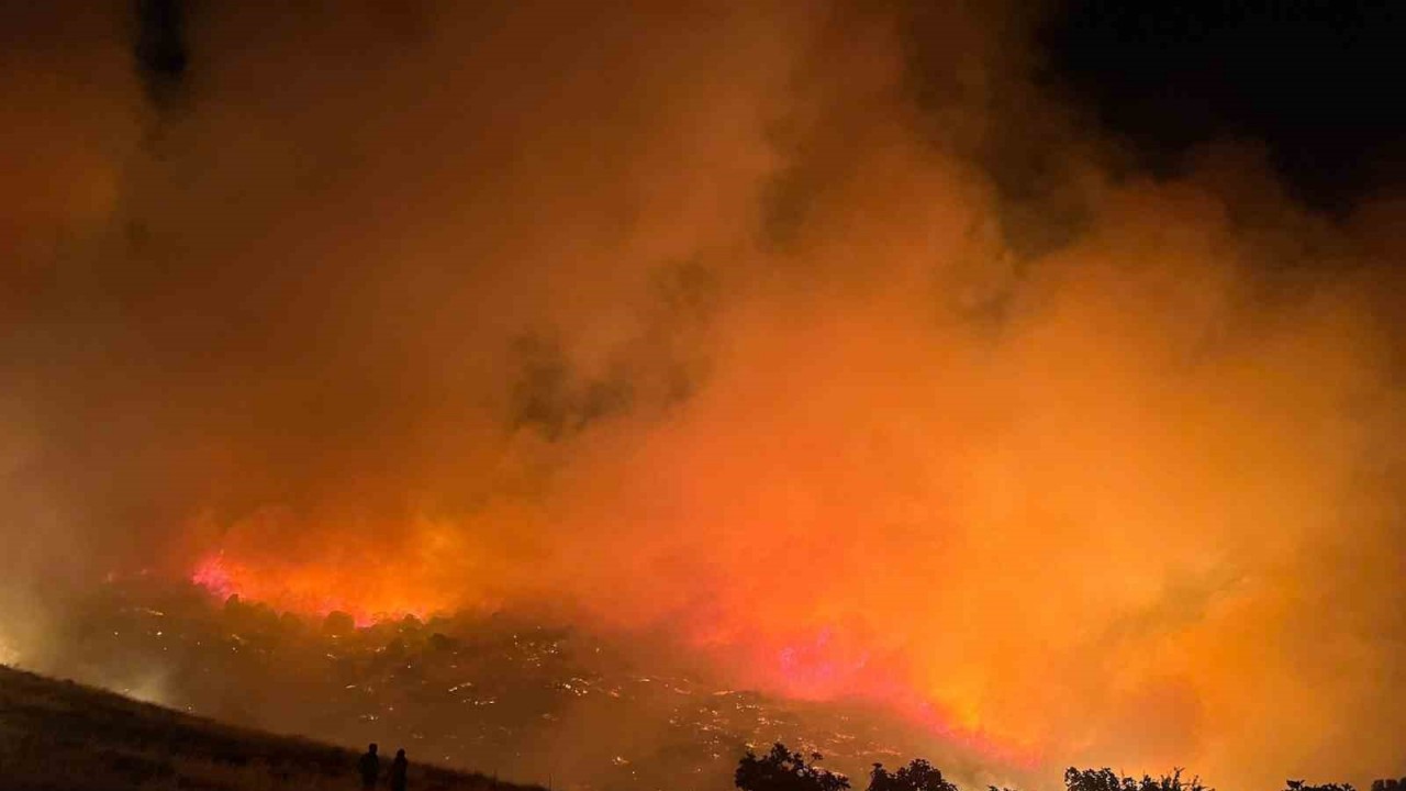 Bayındır’da korkutan yangın