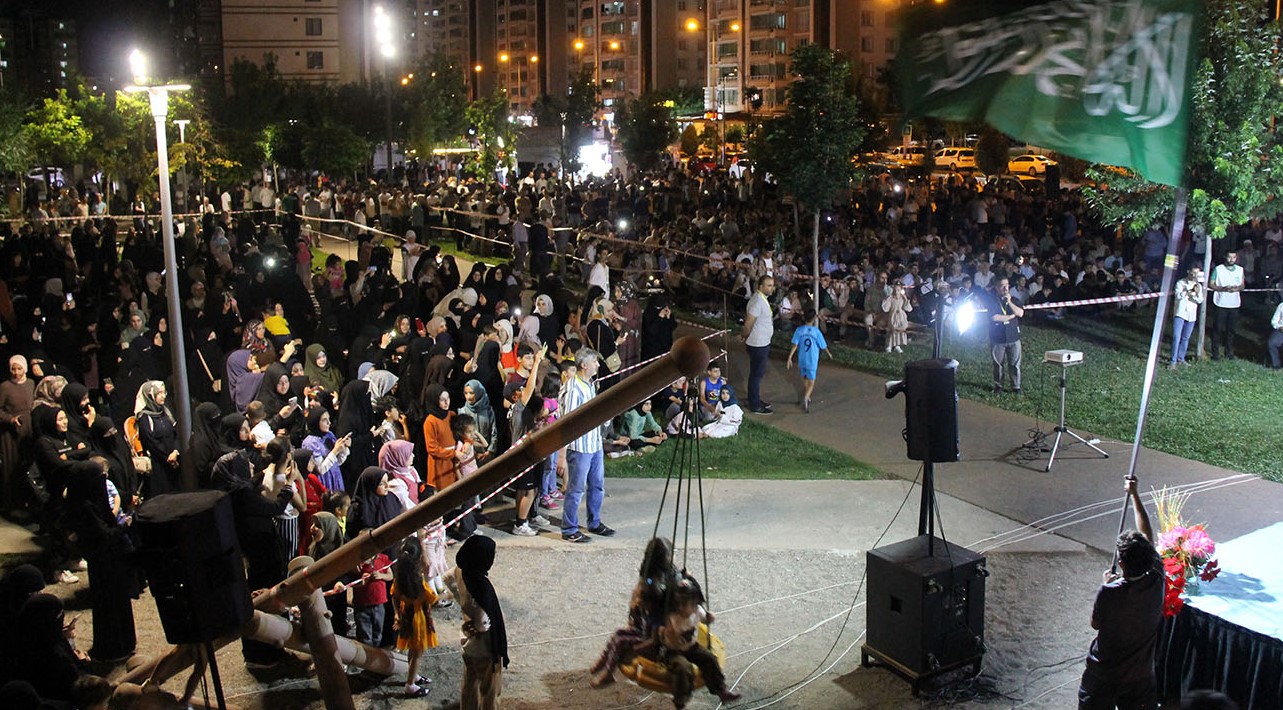 Hür Gençliğin Tema Park'taki etkinliği büyük coşkuyla gerçekleşti