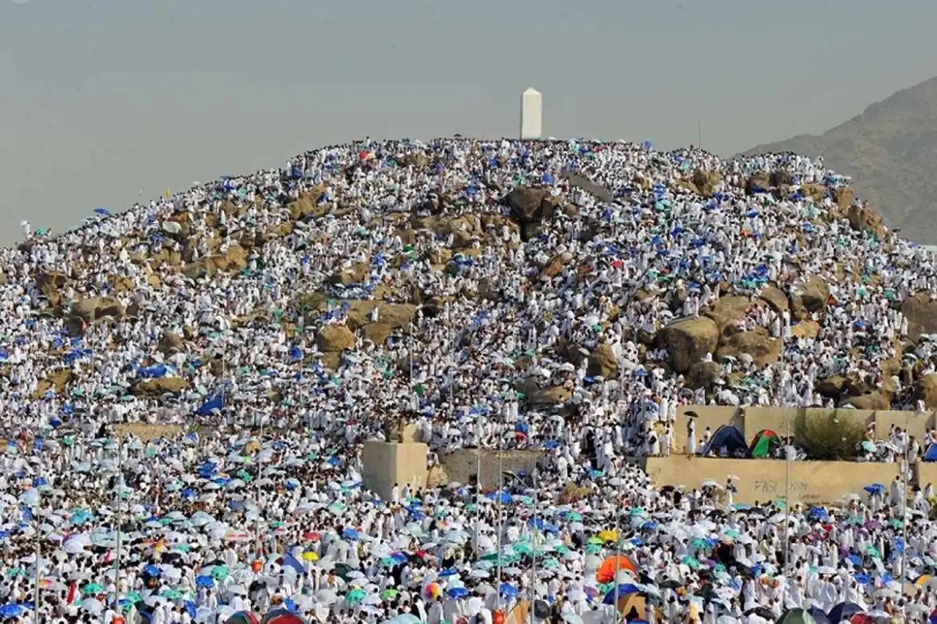 Suudi Arabistan'da Hac sırasında vefat edenlerin sayısı bini aştı