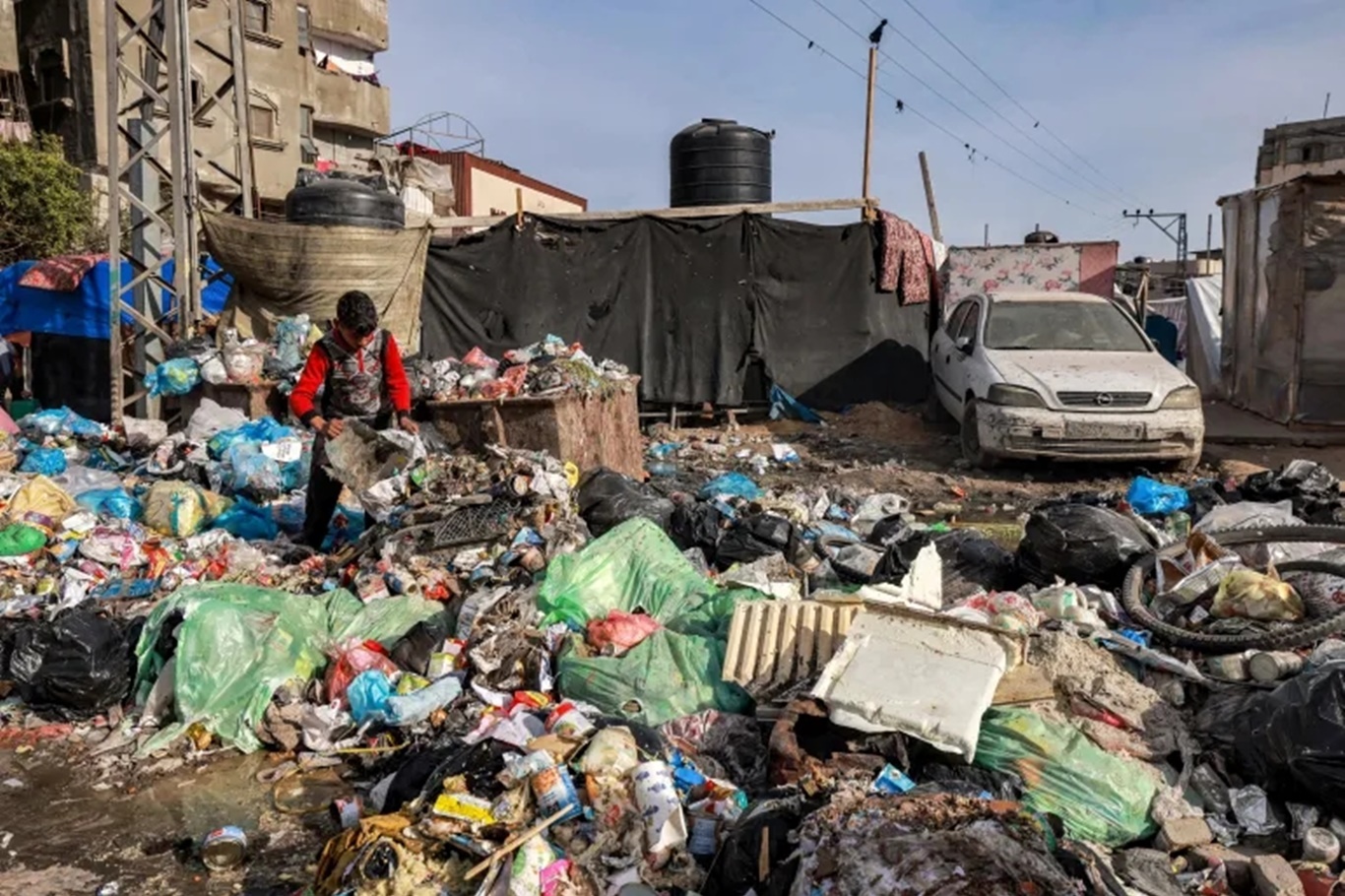 UNRWA'dan Gazze'deki çevre ve sağlık riskine karşı uyarı