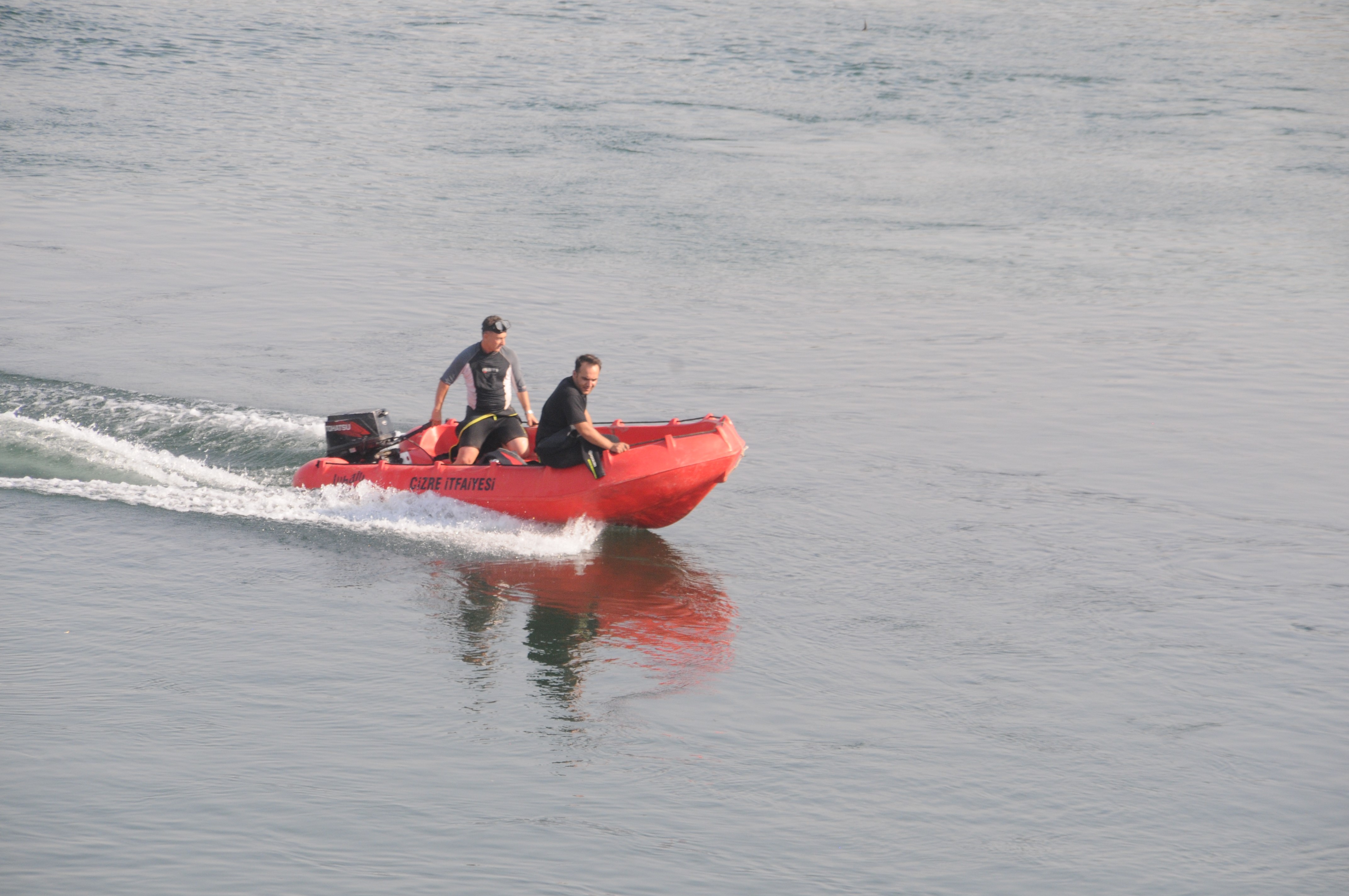 Dicle Nehri'nde Boğulma Tehlikesi Geçiren İki Kişi Kurtarıldı