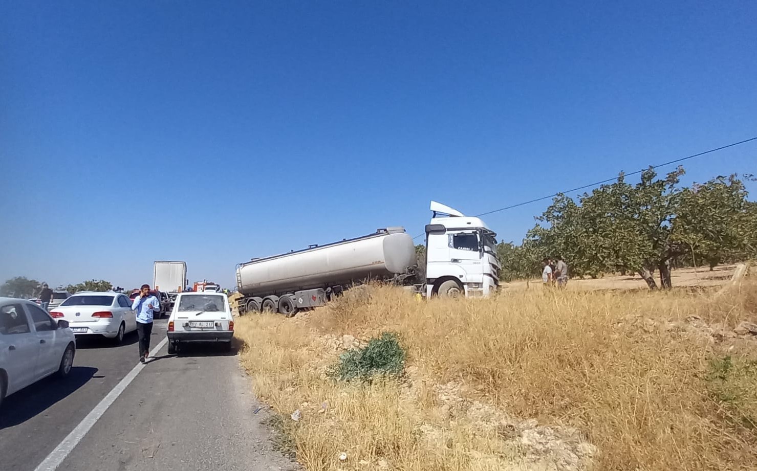 Tanker ve otomobil çarpıştı: 1 kişi hayatını kaybetti